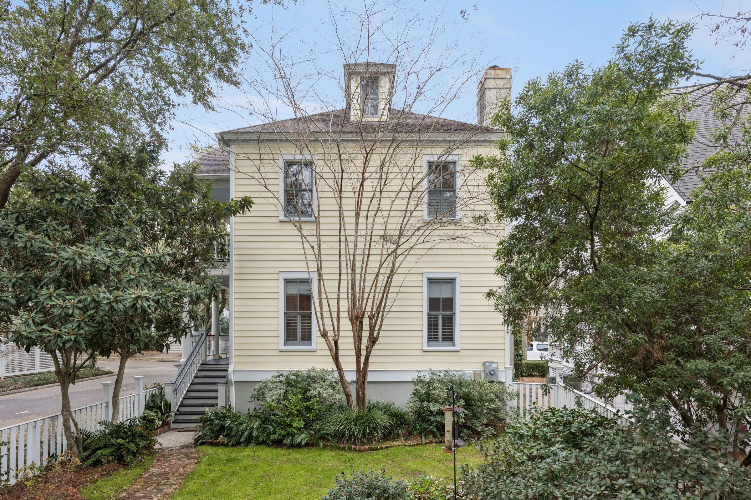 55 Eastlake Road