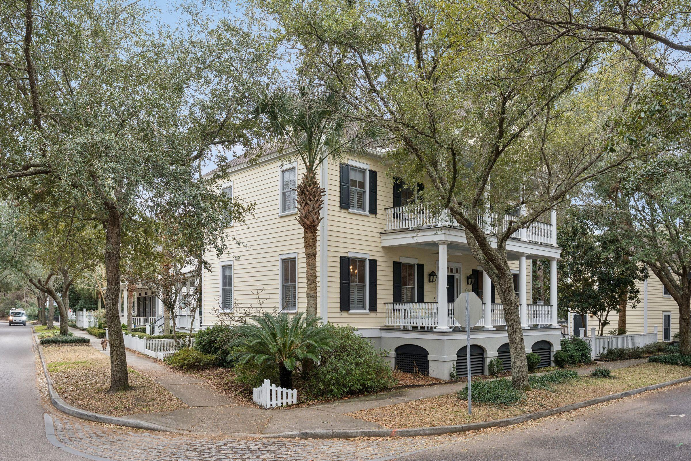 55 Eastlake Road