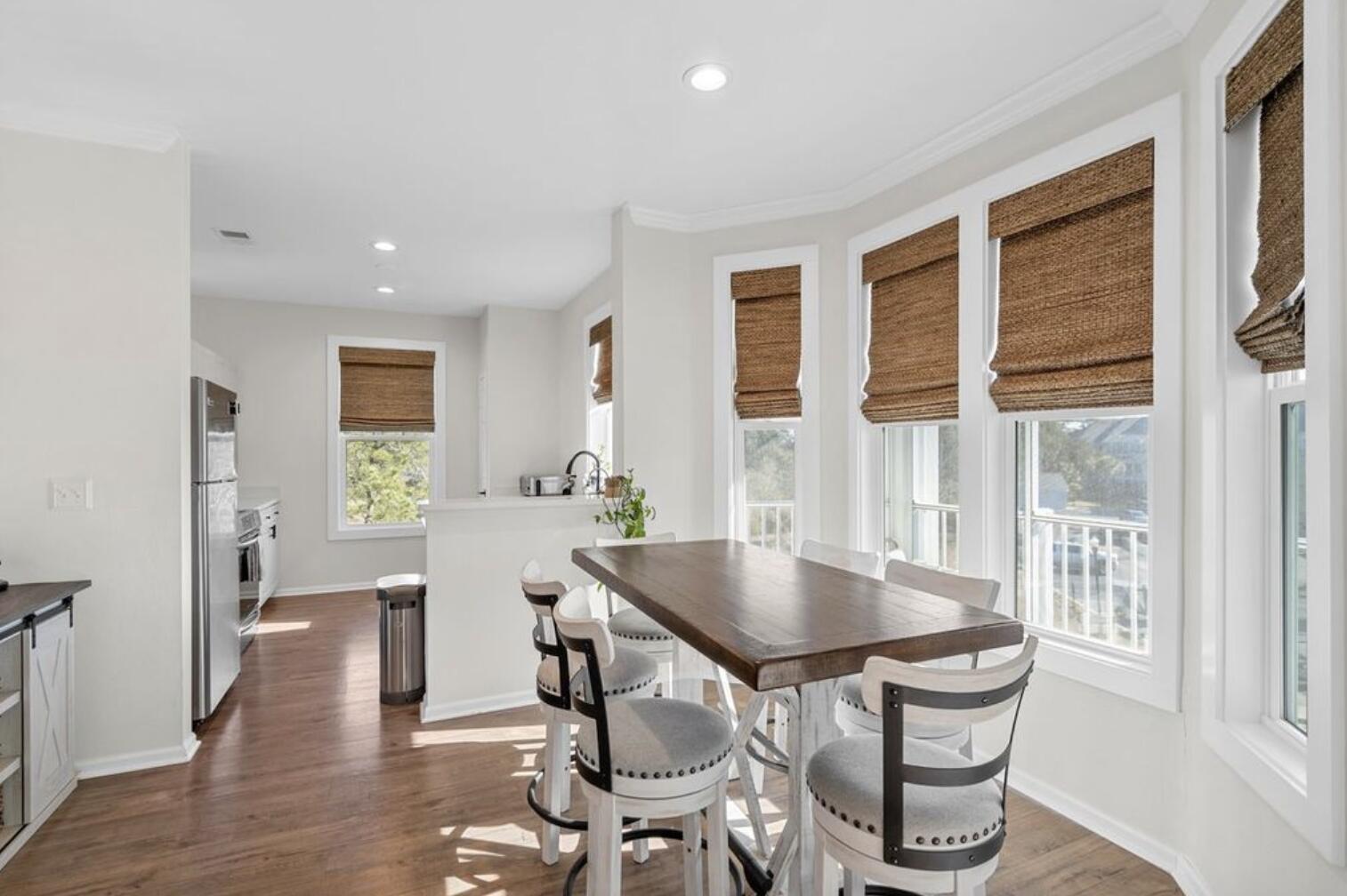 130 River Landing Drive # 8301