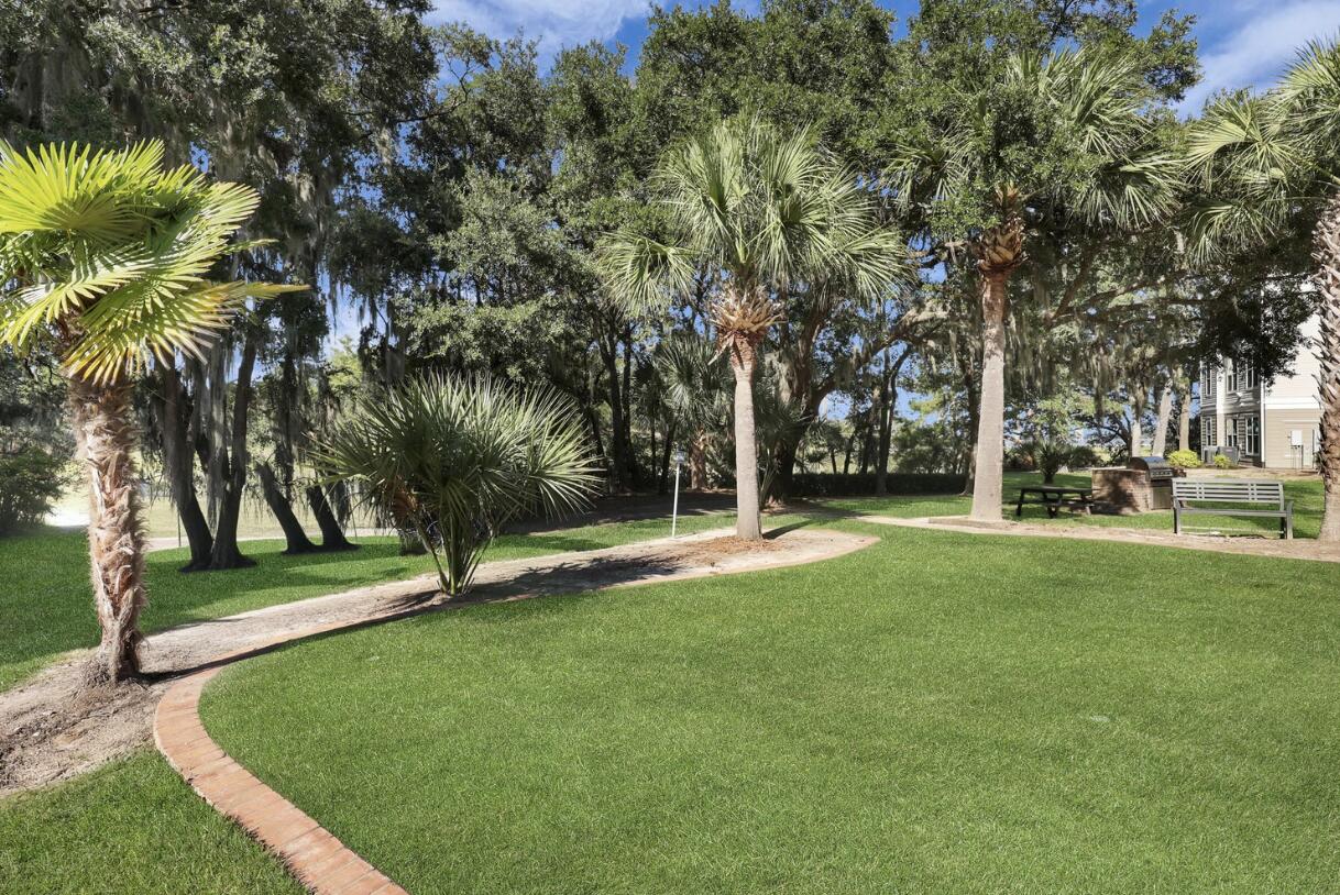 130 River Landing Drive # 8301