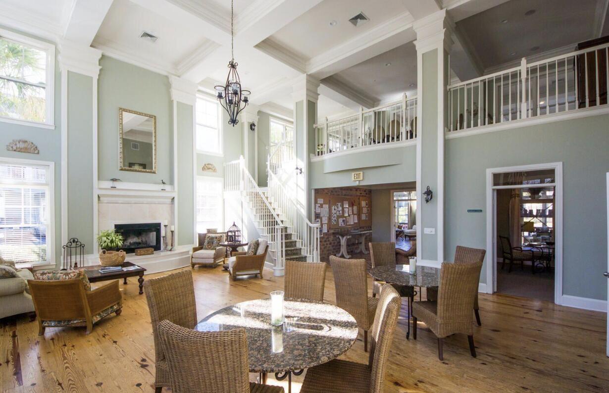 130 River Landing Drive # 8301