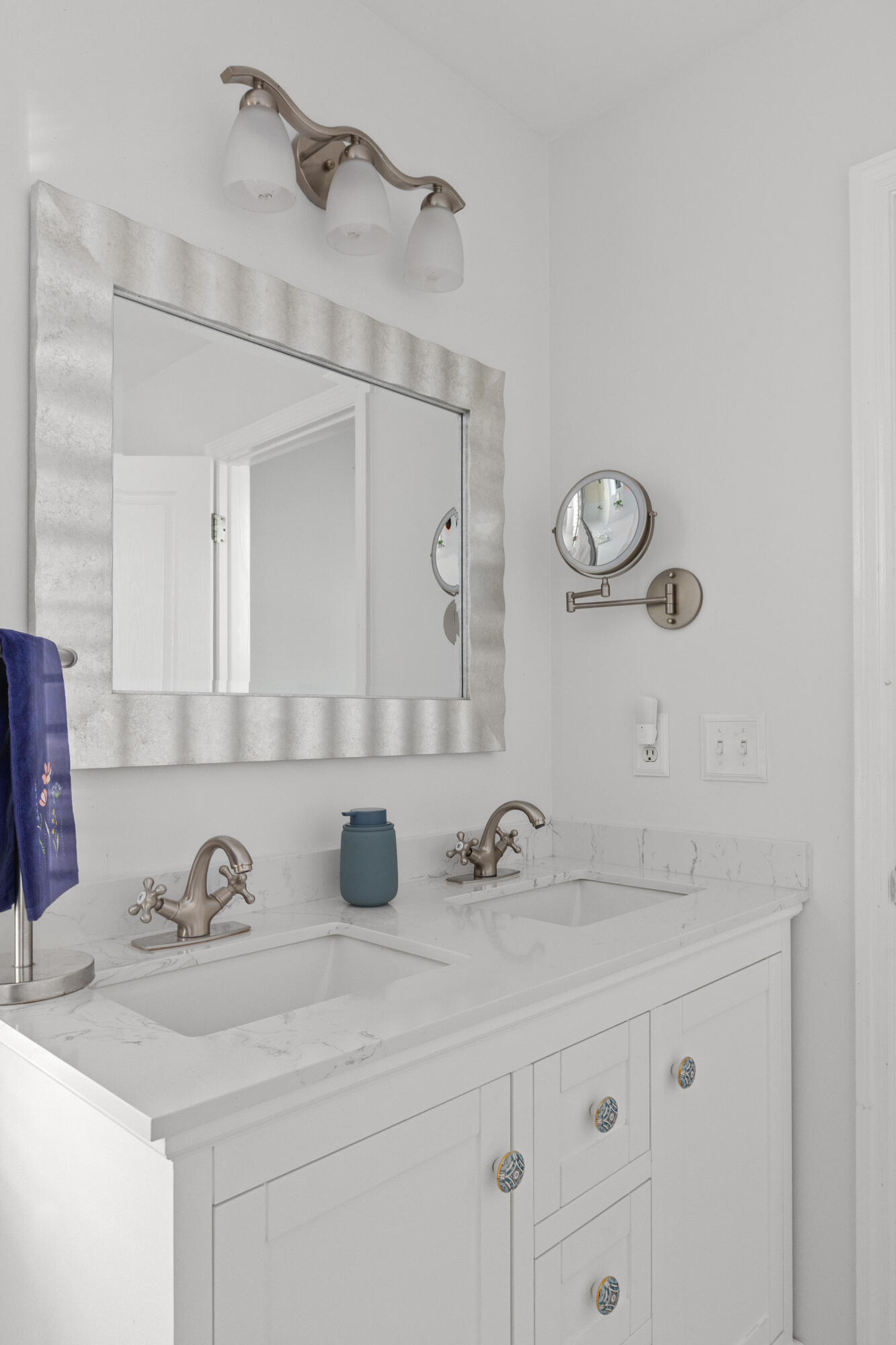 186 Cartright Street