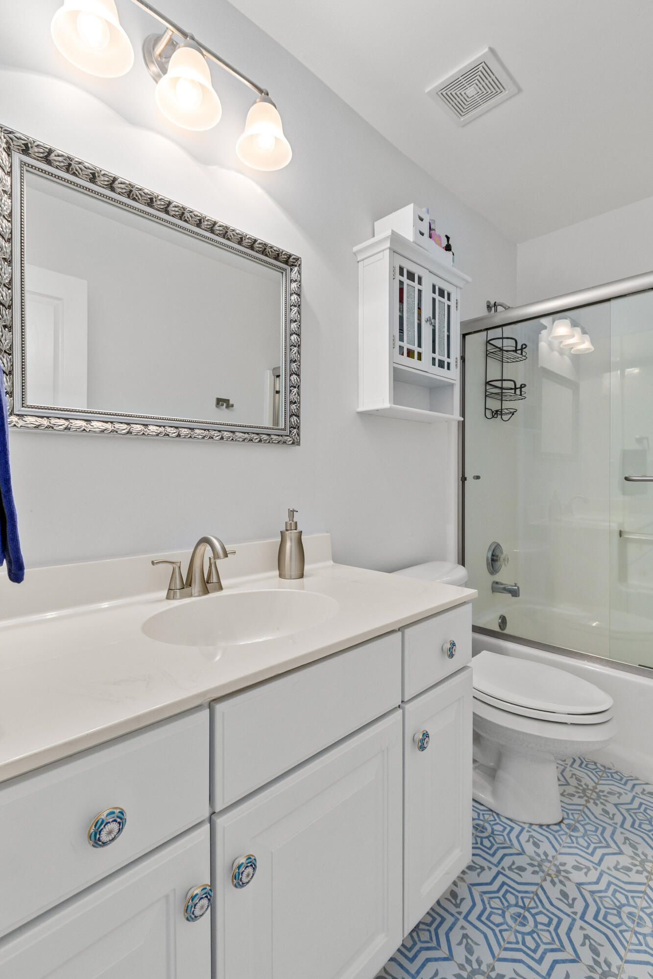 186 Cartright Street