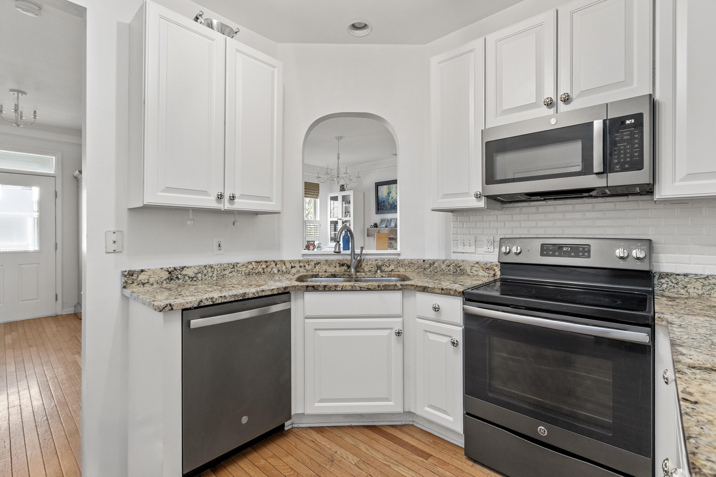 186 Cartright Street