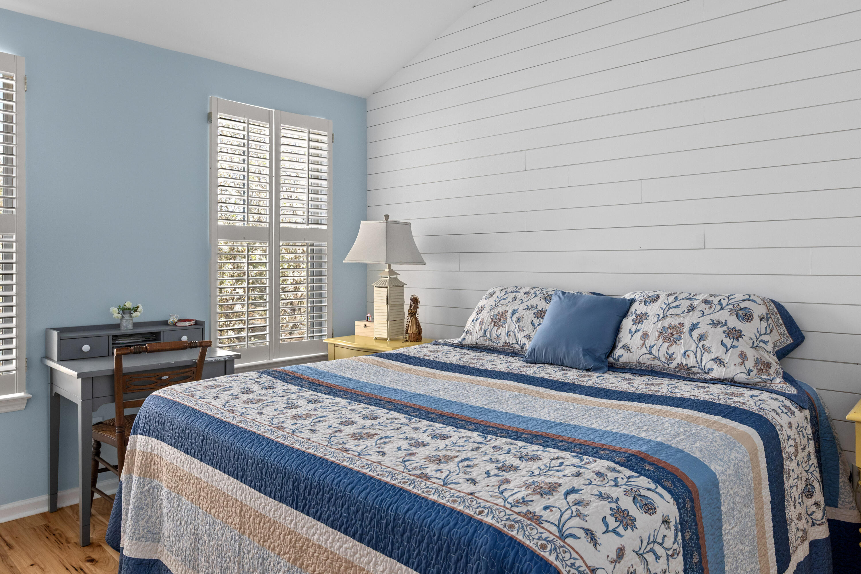 186 Cartright Street