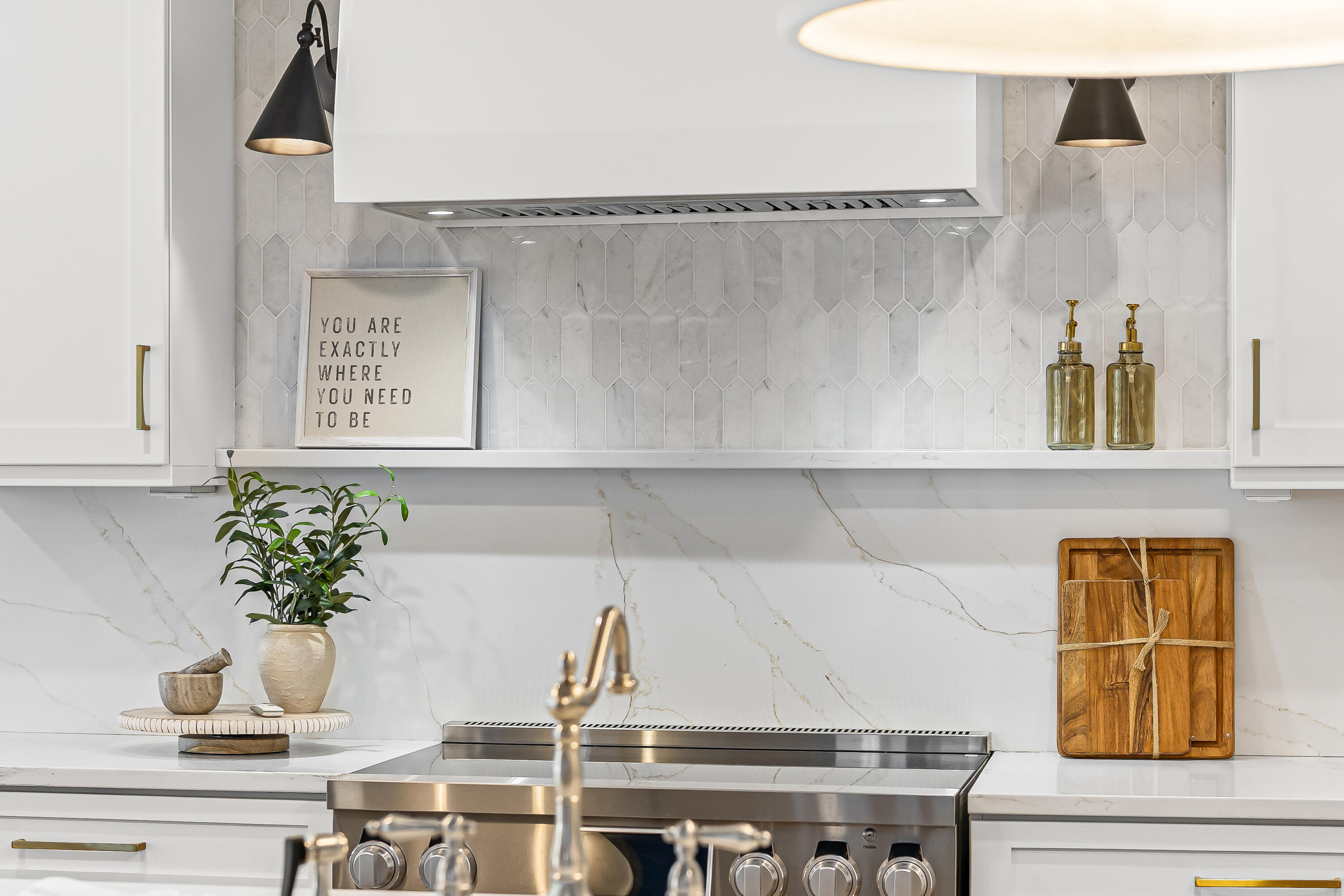 1018 Casseque Province