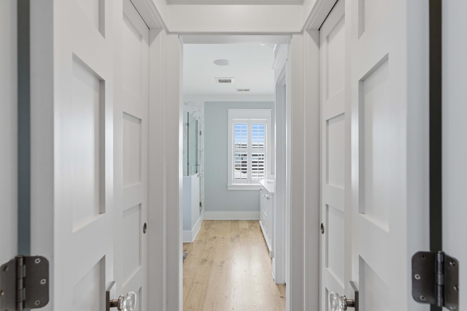 383 Bridgetown