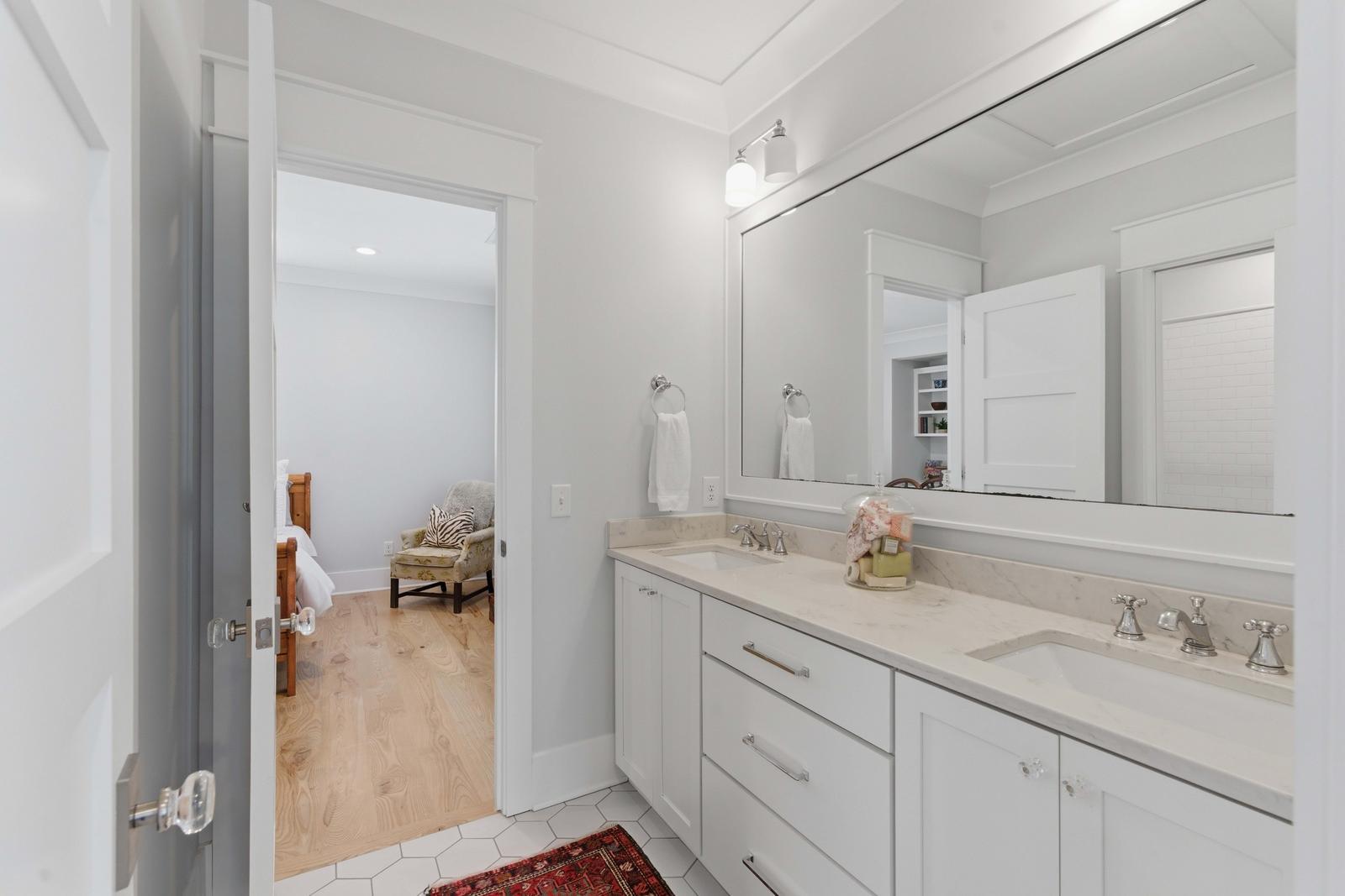 383 Bridgetown