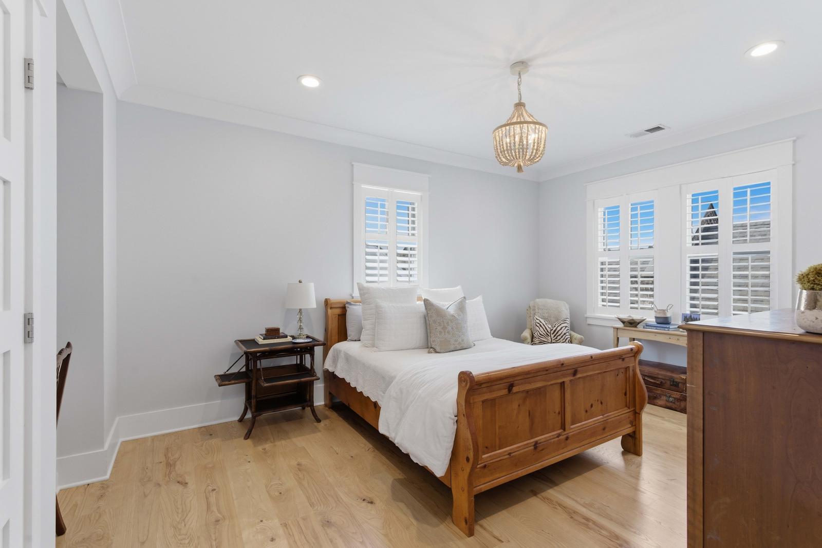 383 Bridgetown