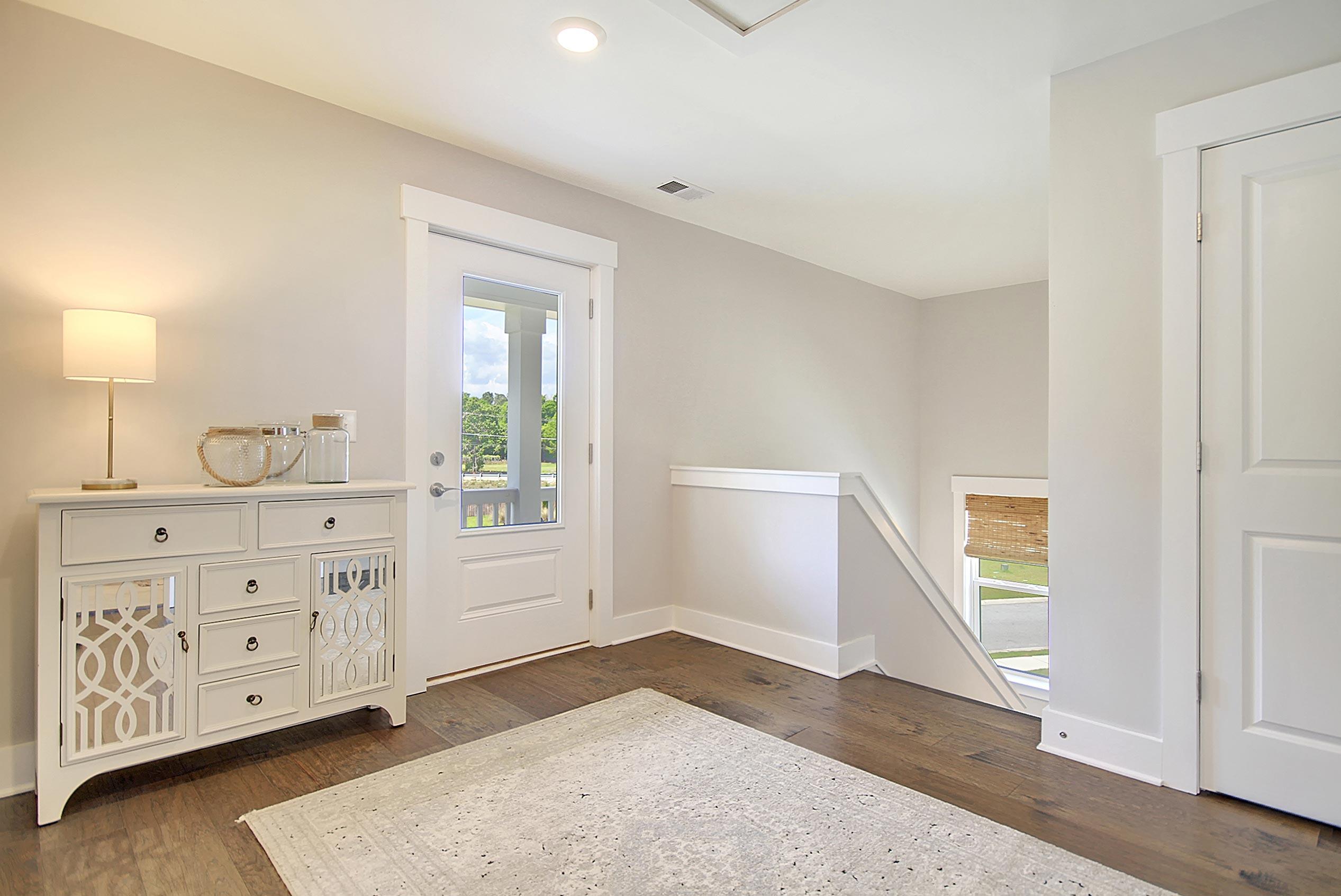 116 Martins Point Drive