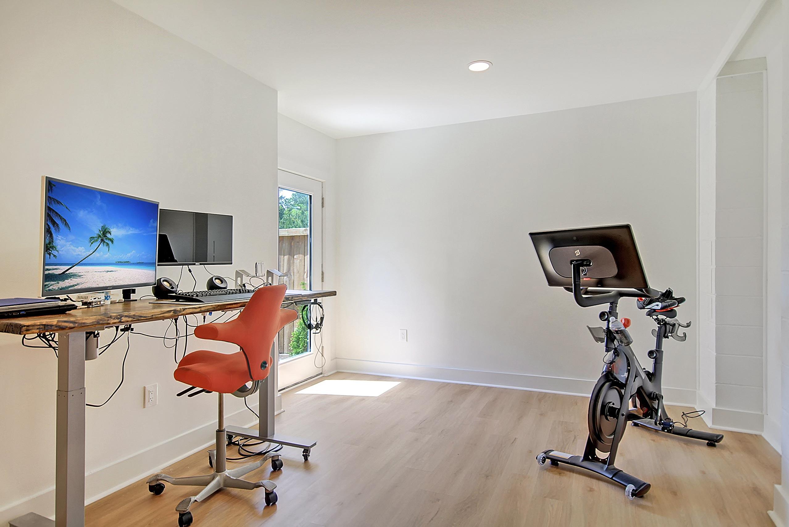 116 Martins Point Drive