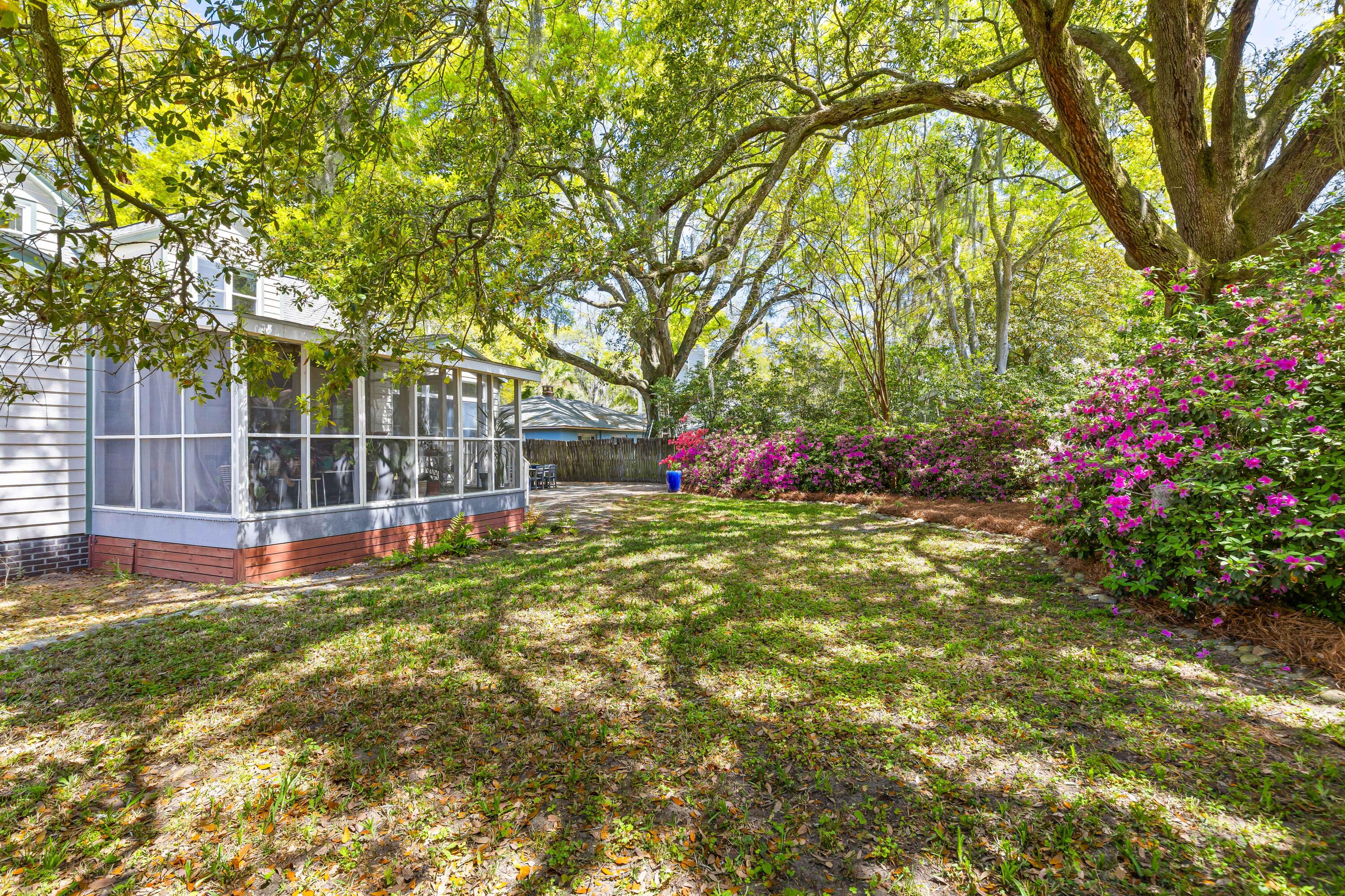 2169 Westrivers Road