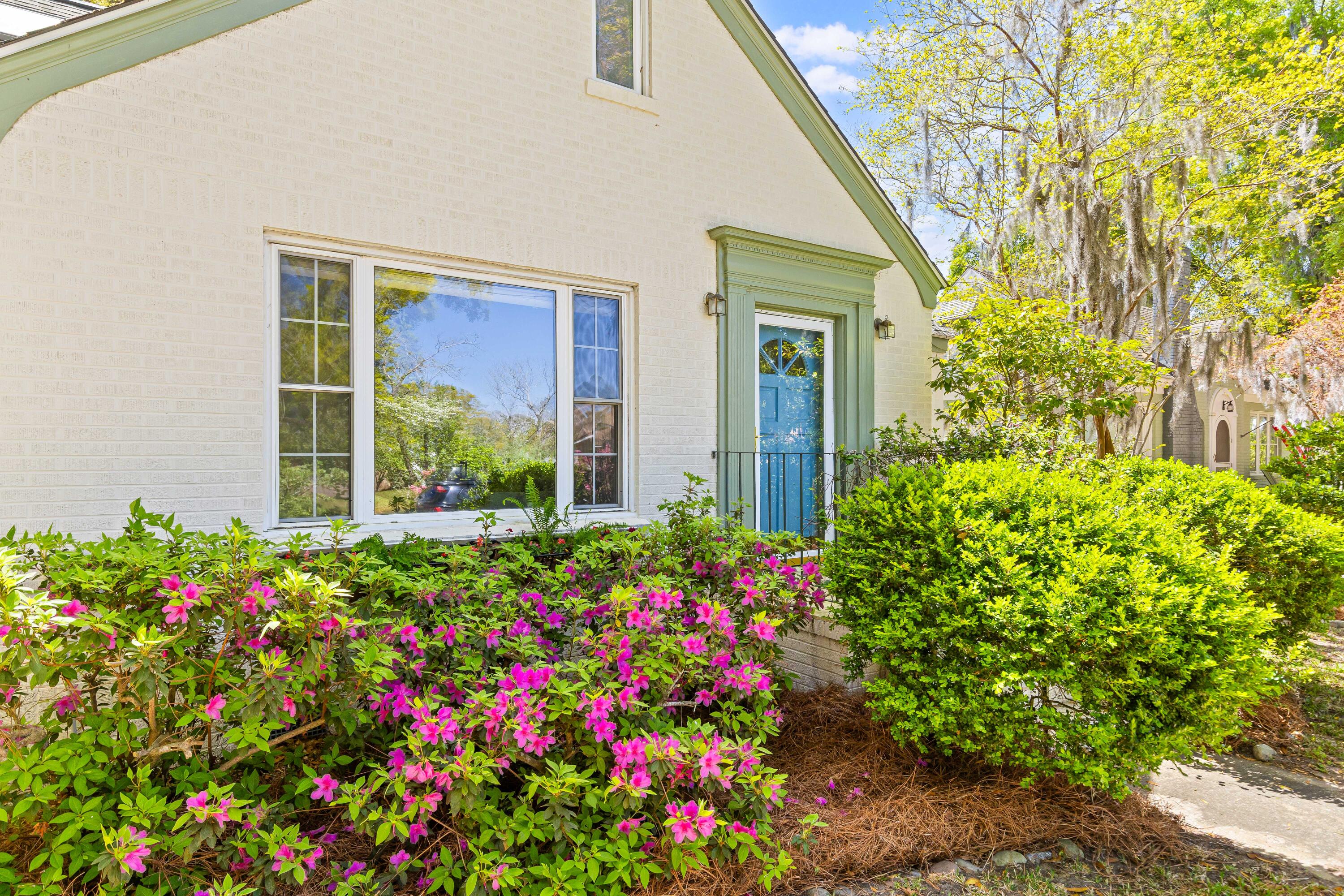 2169 Westrivers Road