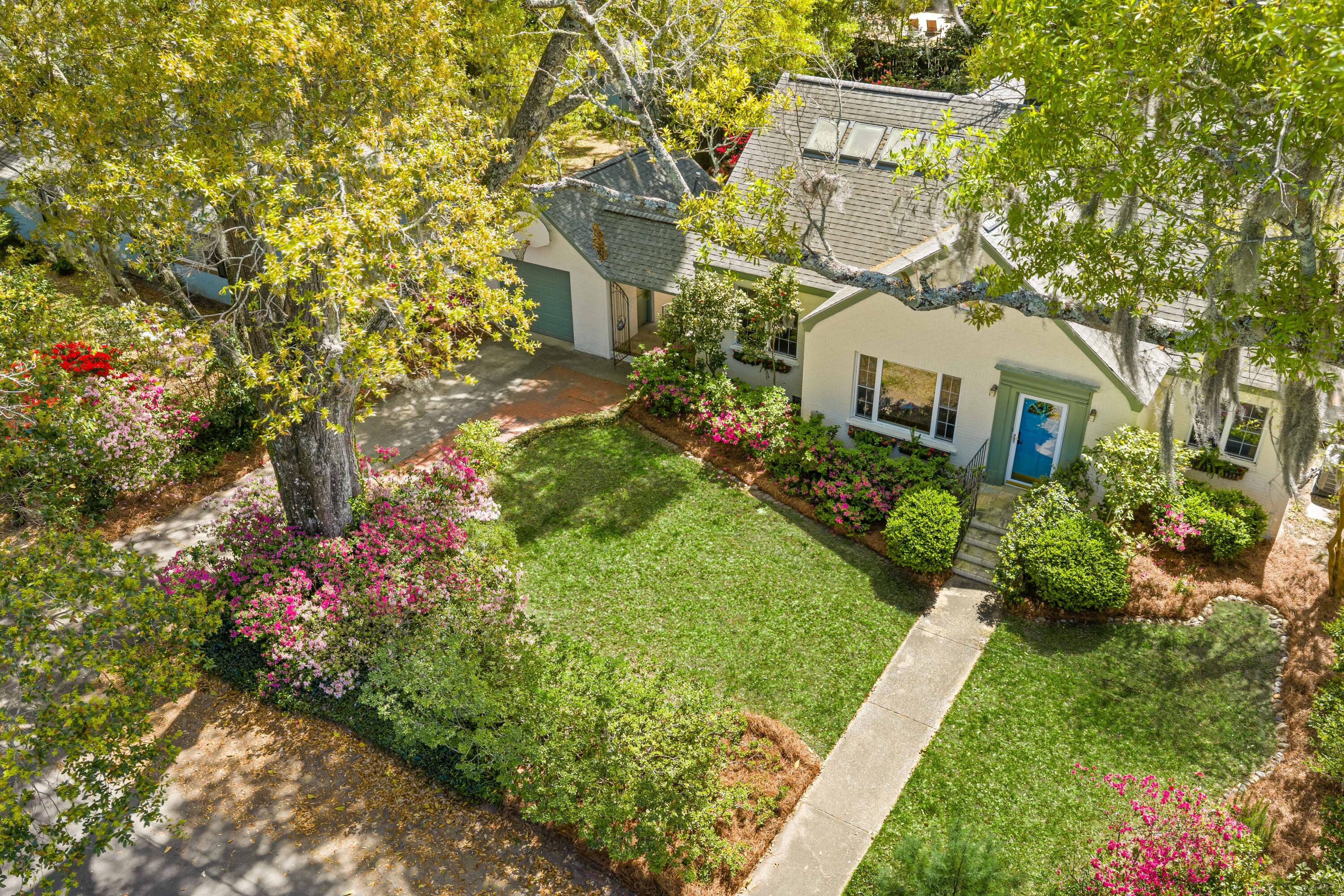 2169 Westrivers Road