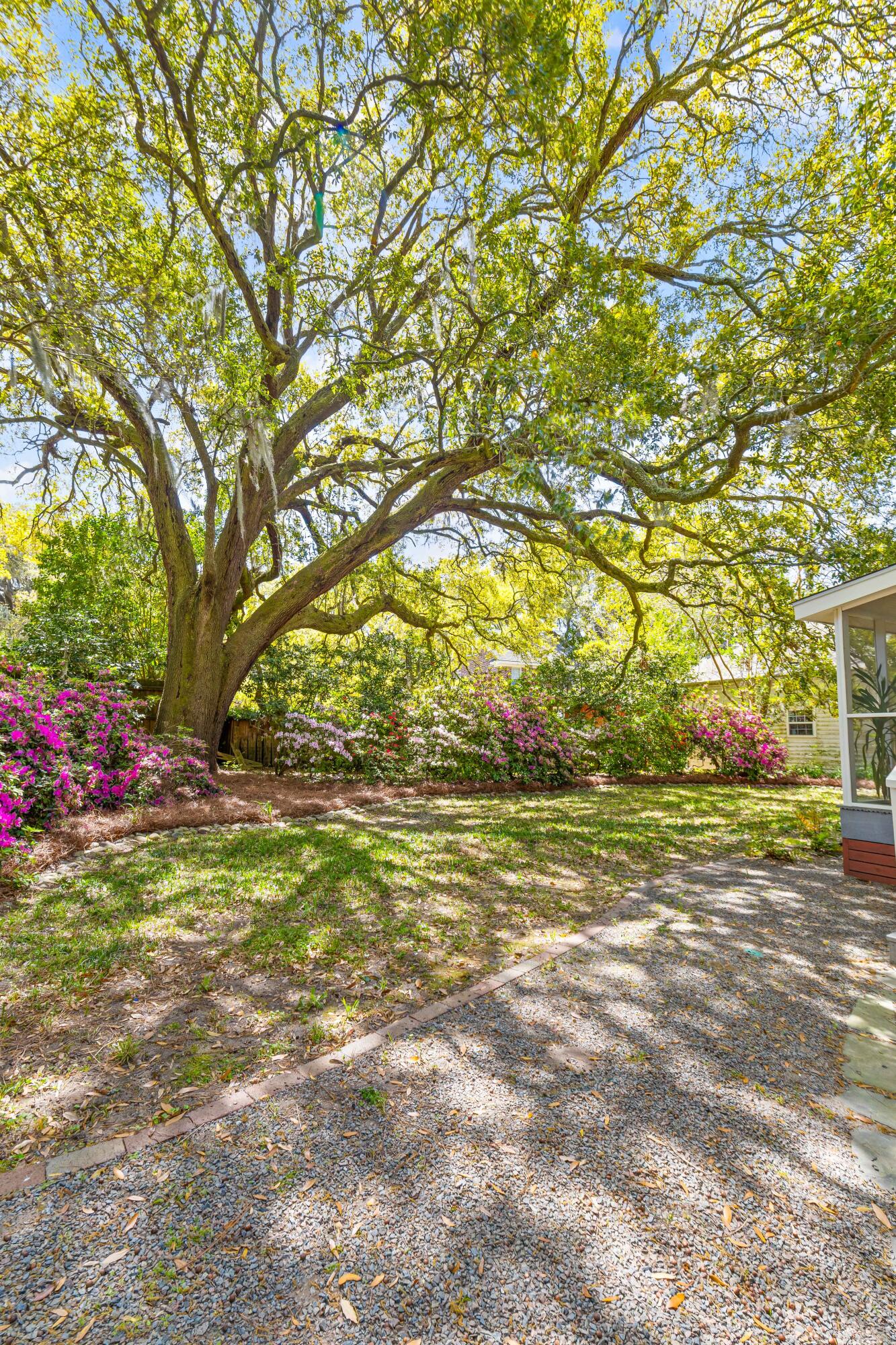 2169 Westrivers Road