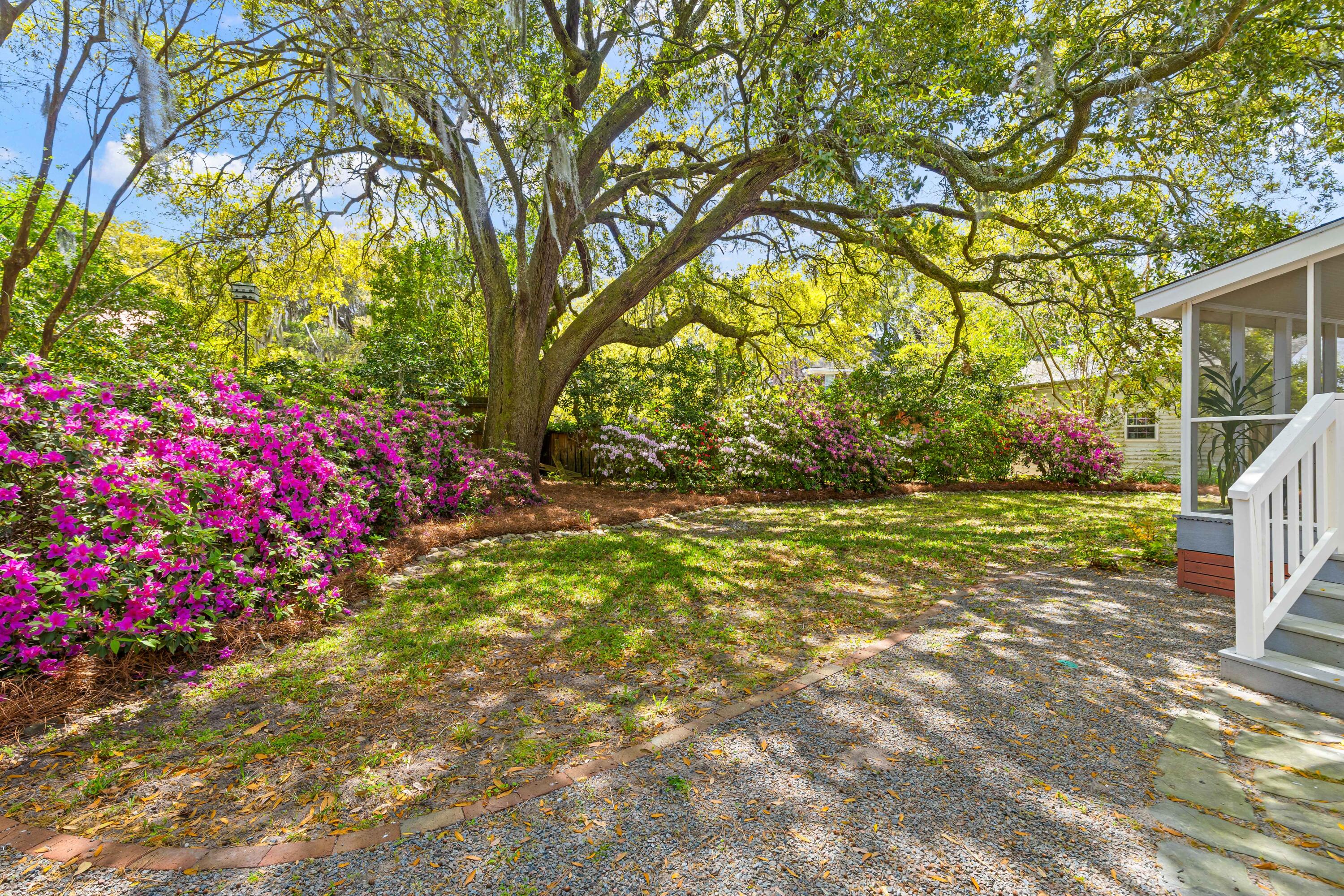 2169 Westrivers Road