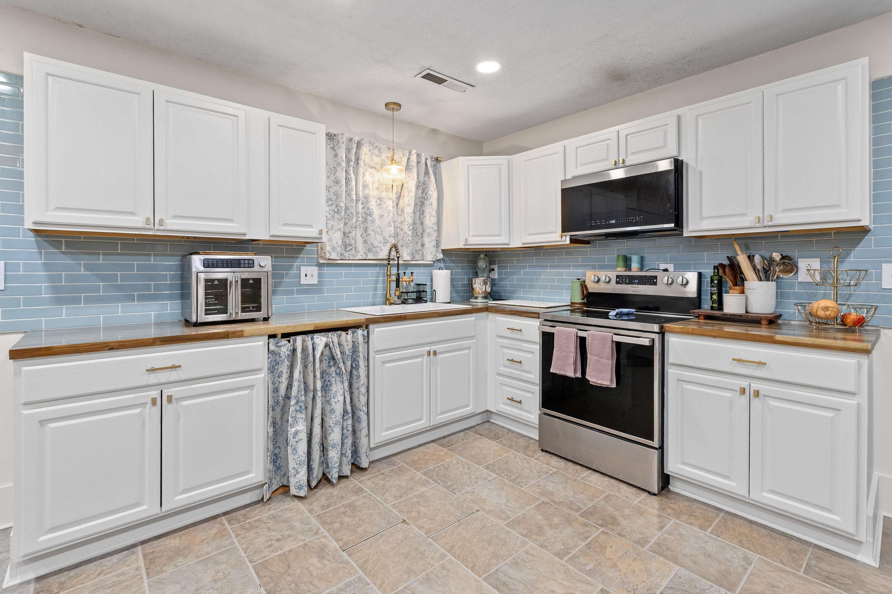 205 Bristow Drive