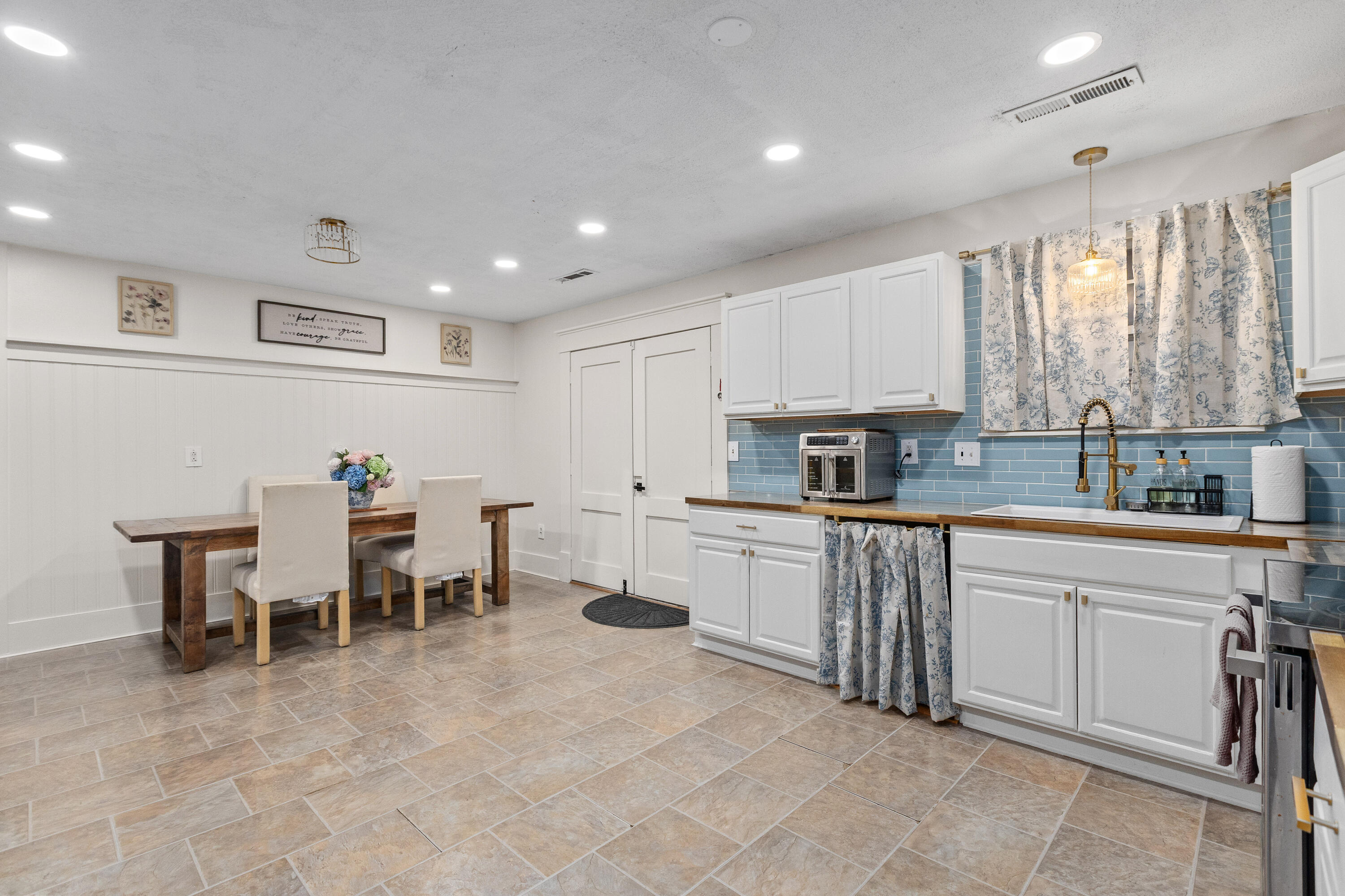 205 Bristow Drive