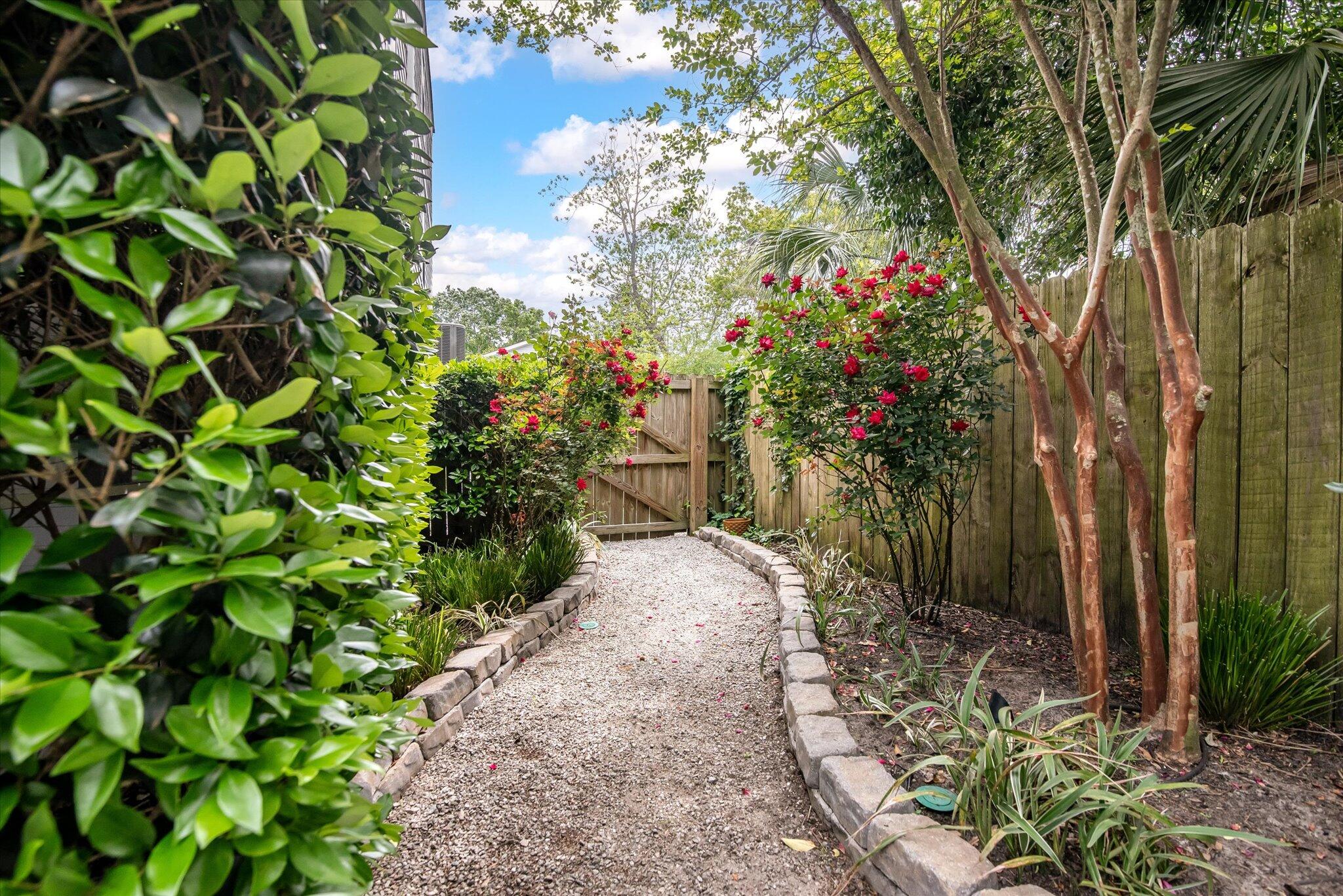 1 Middleton Place