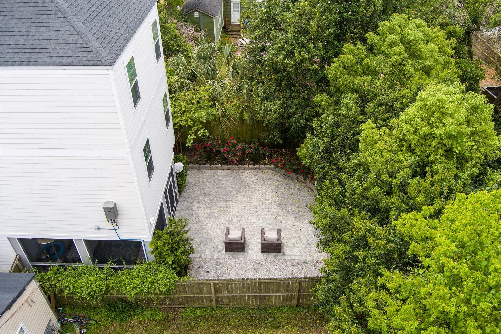 1 Middleton Place