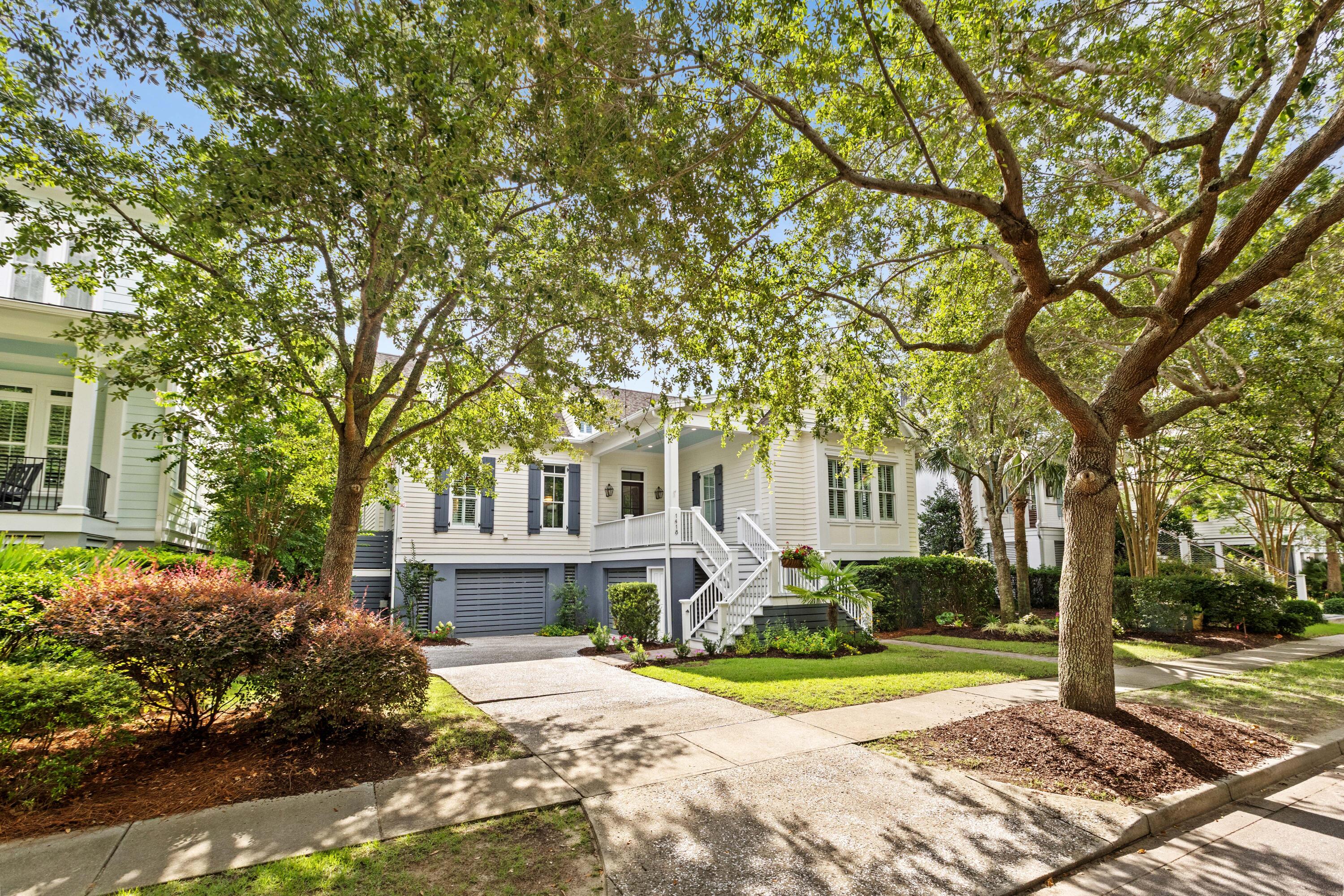 1418 Smythe Street