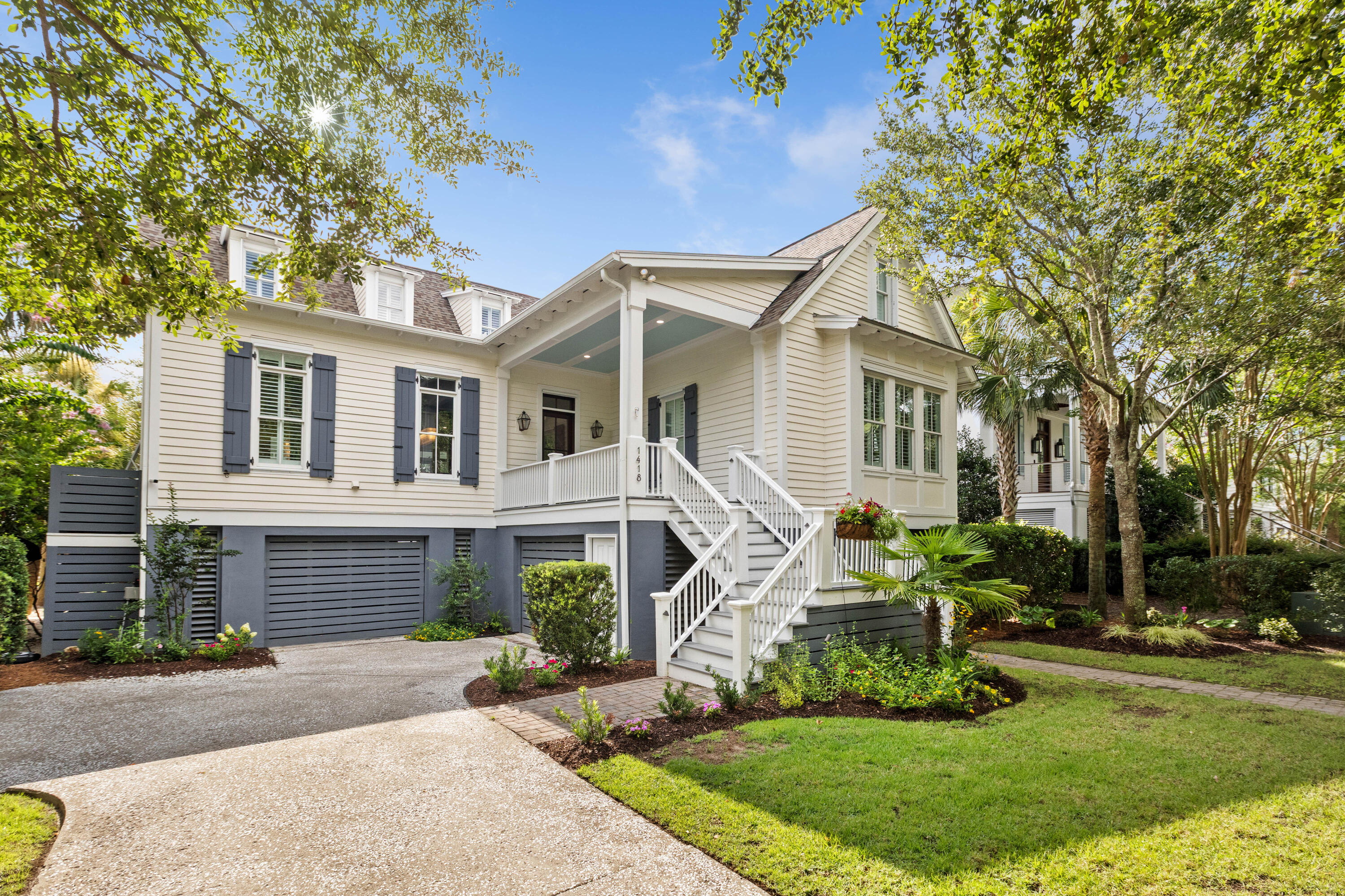 1418 Smythe Street