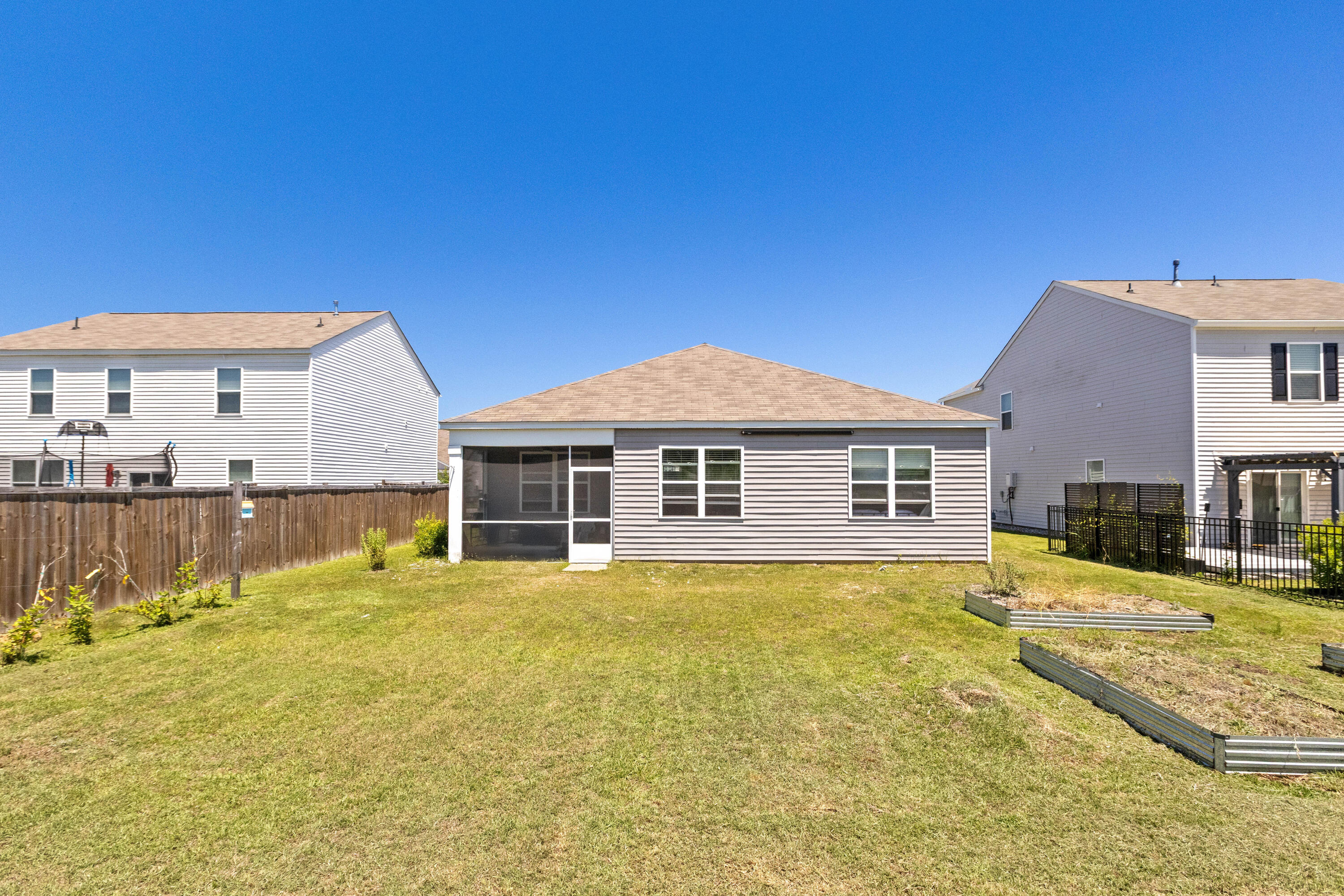 128 Akeley Lane