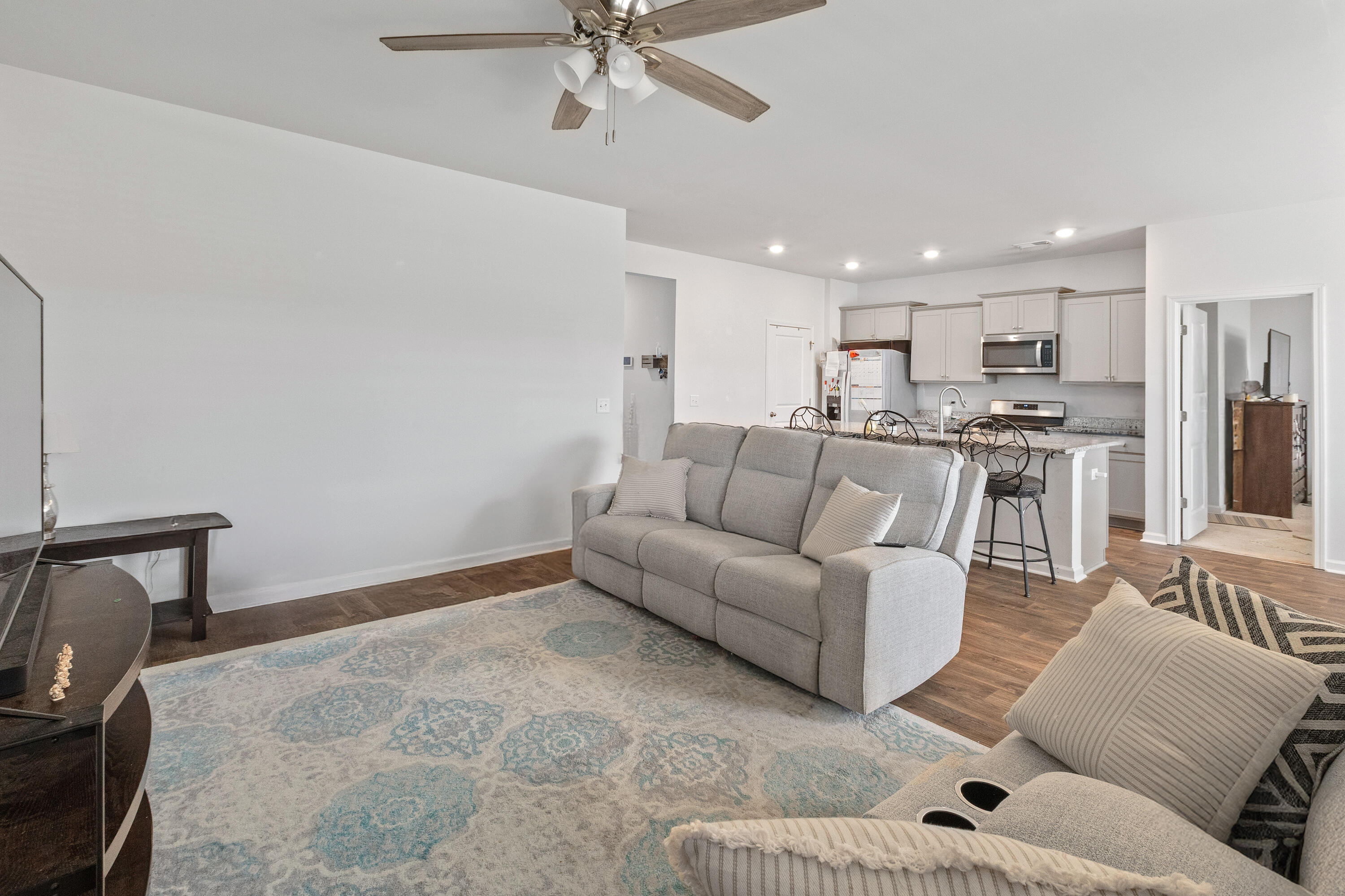 128 Akeley Lane