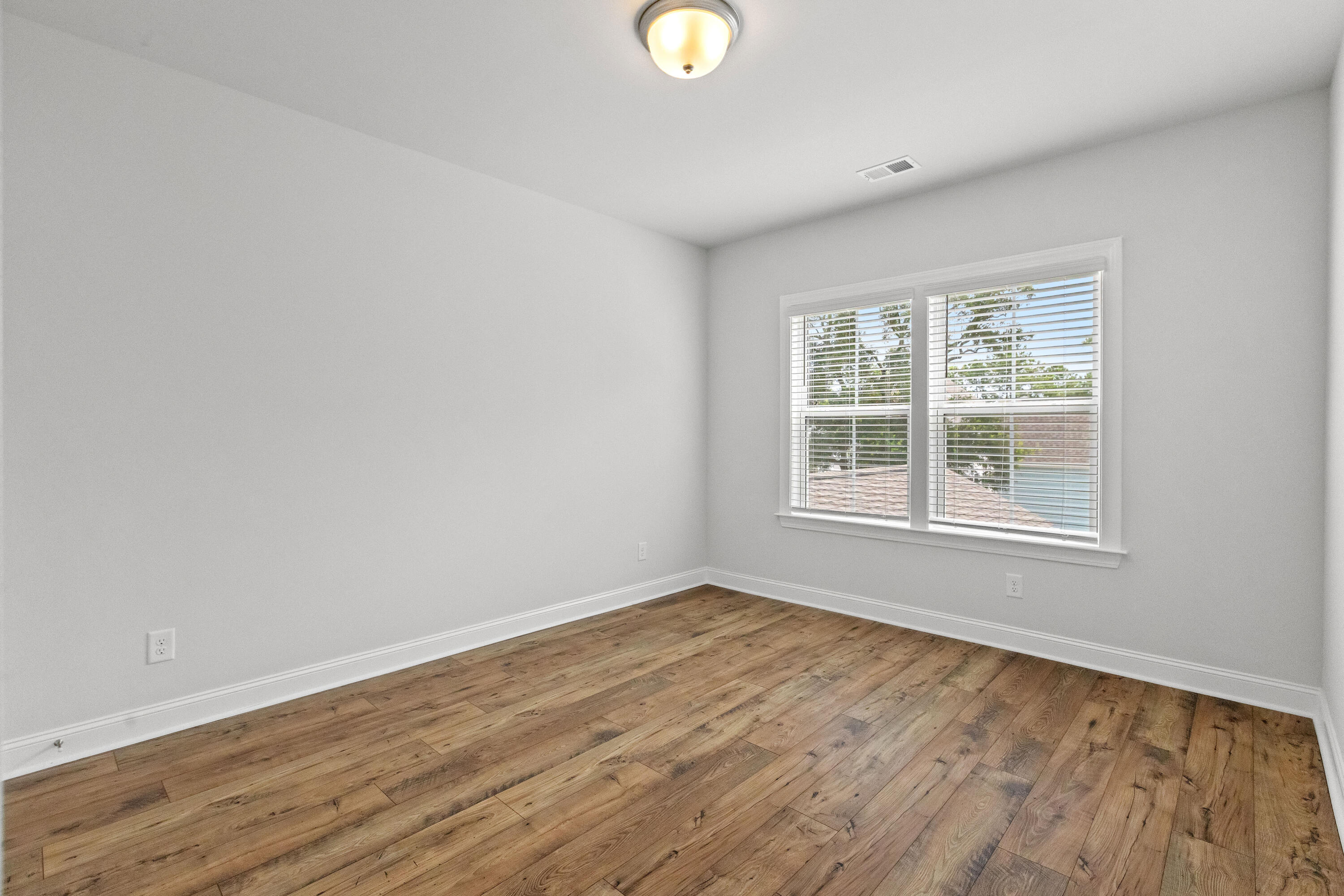 1421 Tangles Trail