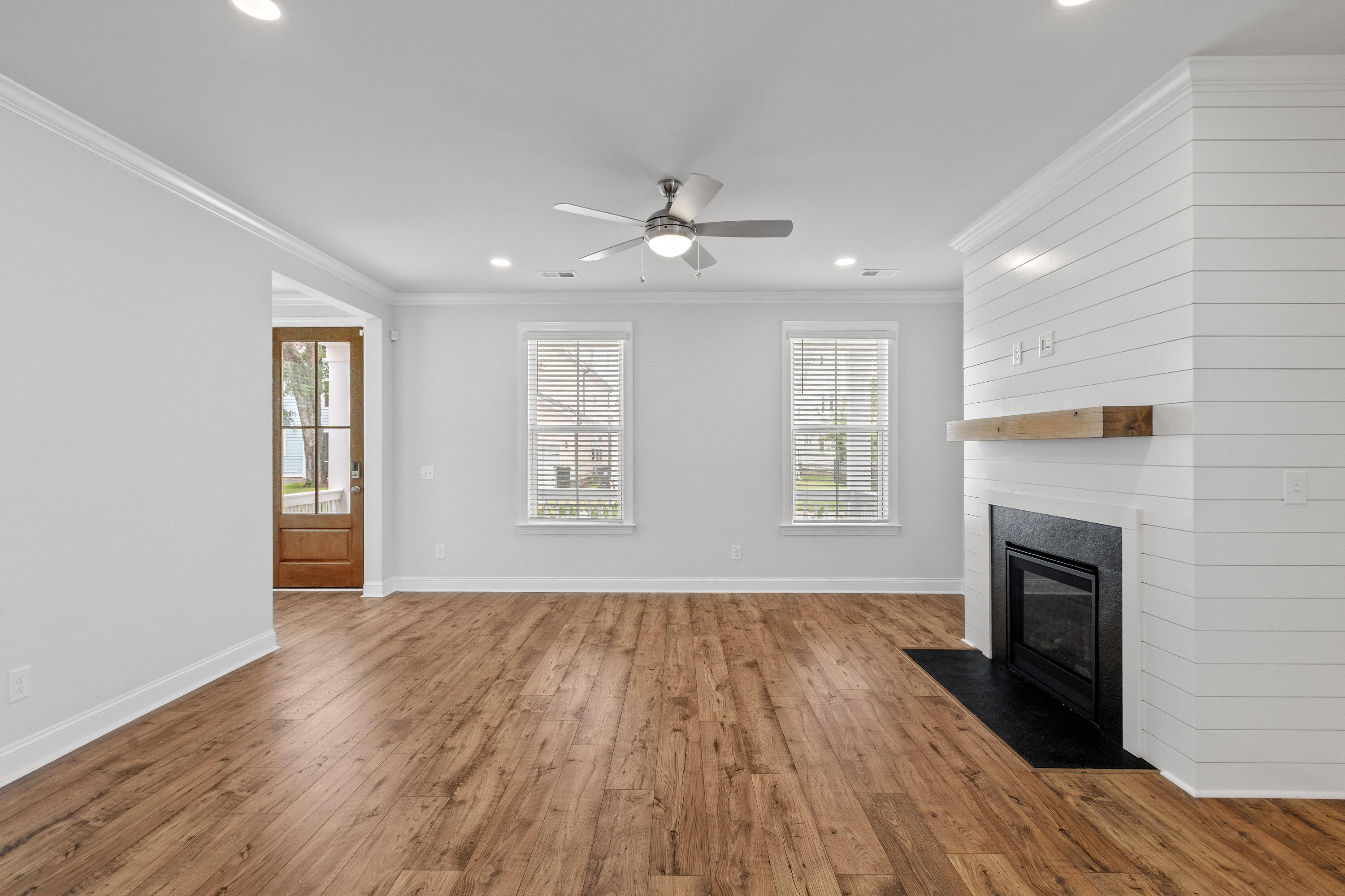 1421 Tangles Trail