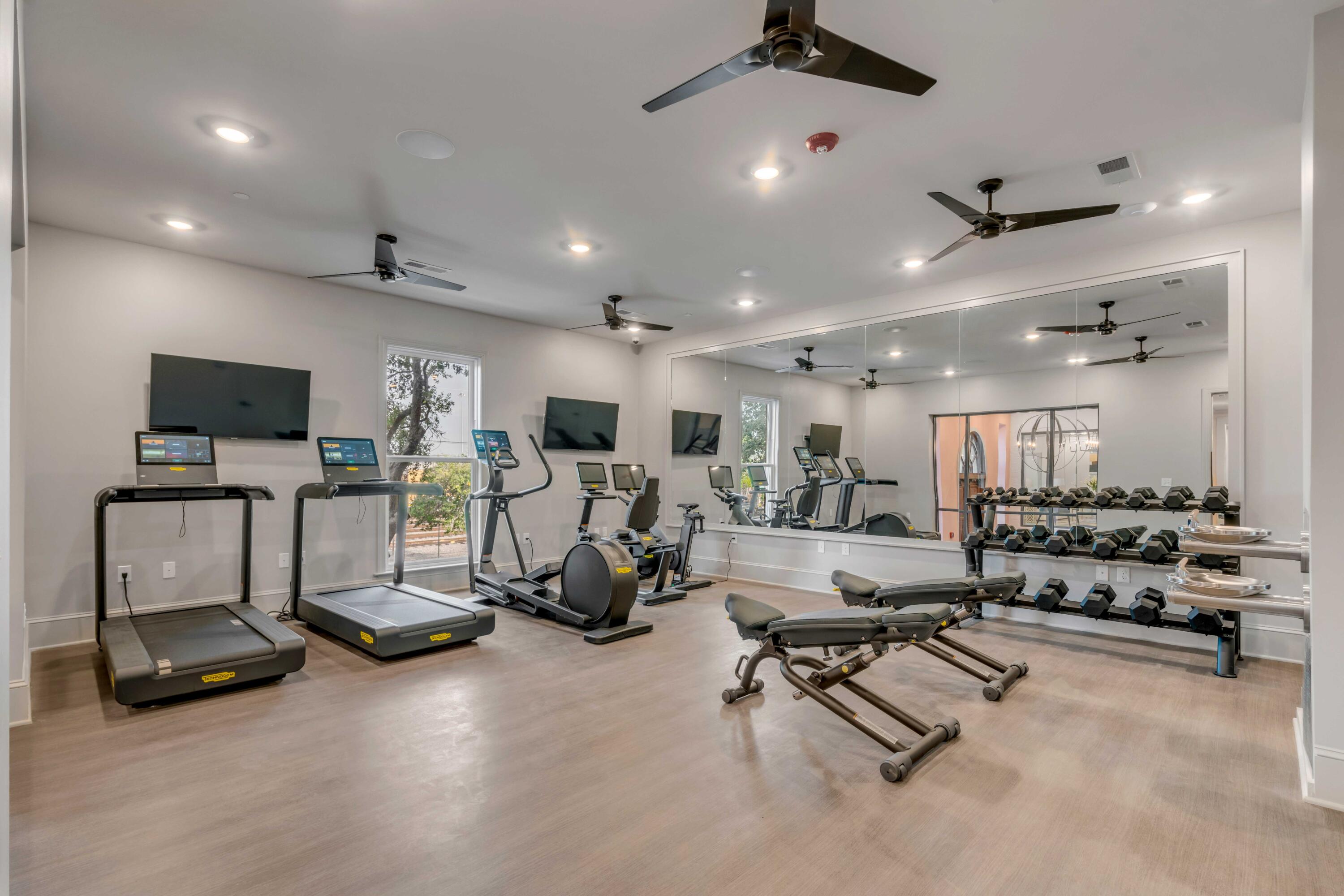 655 E Bay Street # 659