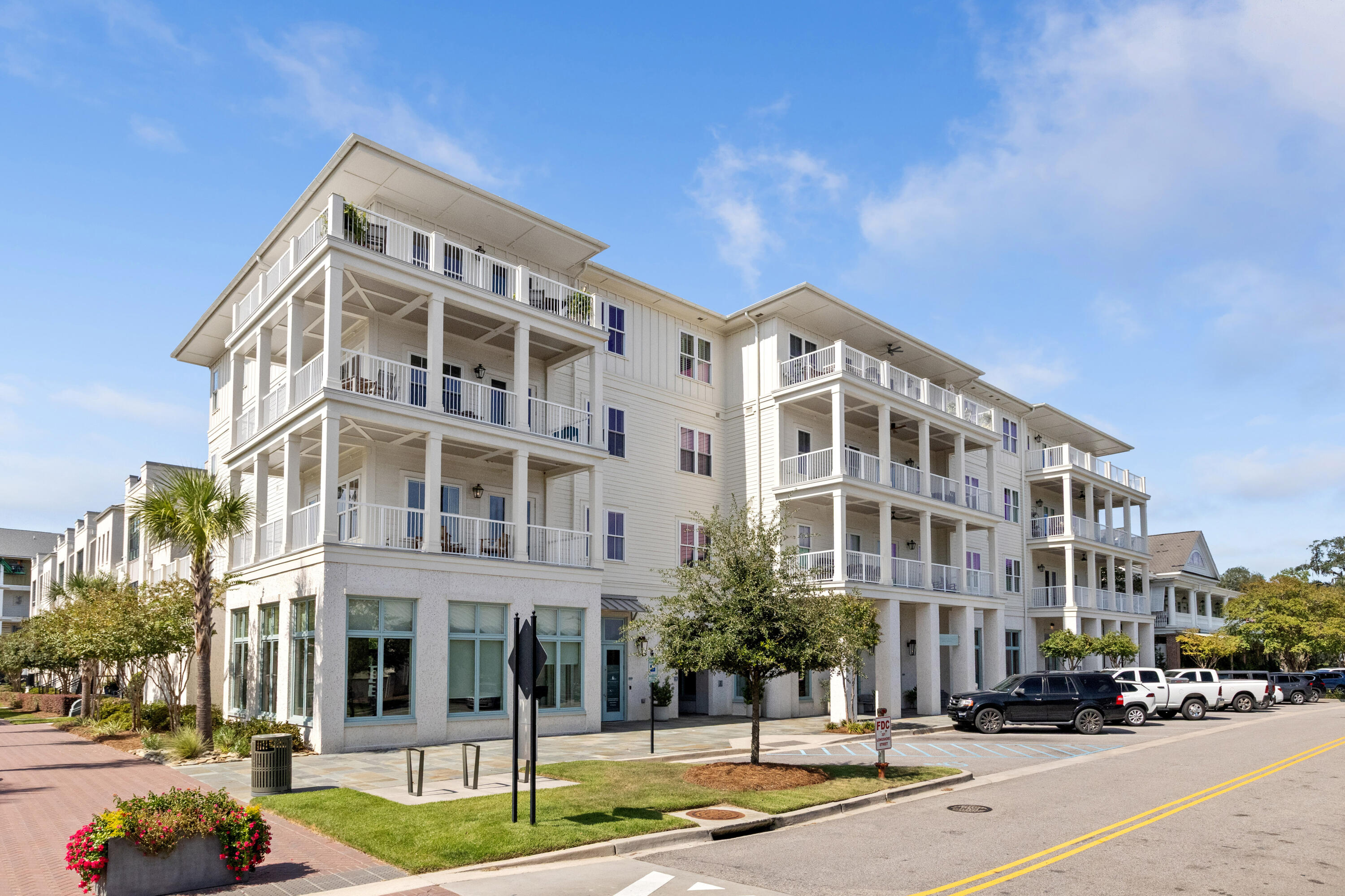 301 Longshore Street Unit 421