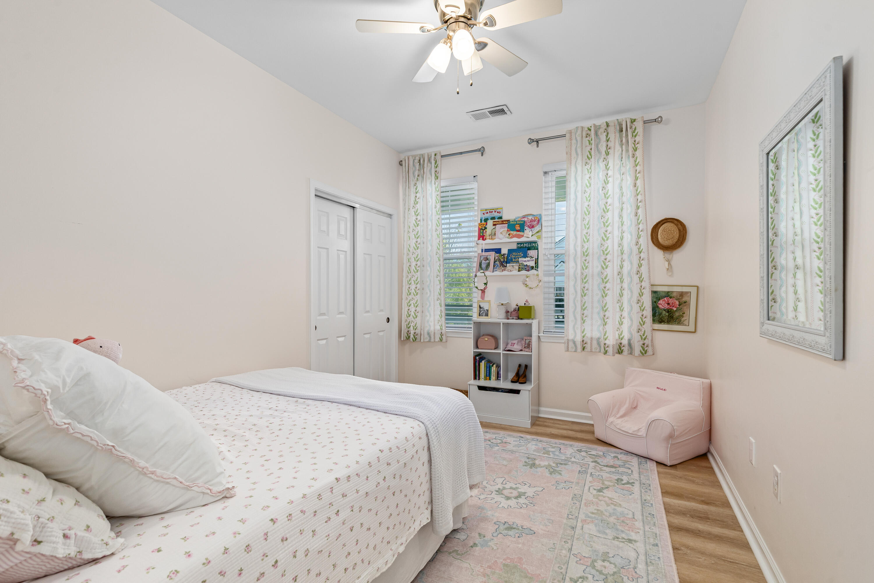 1225 Blakeway Street # 806