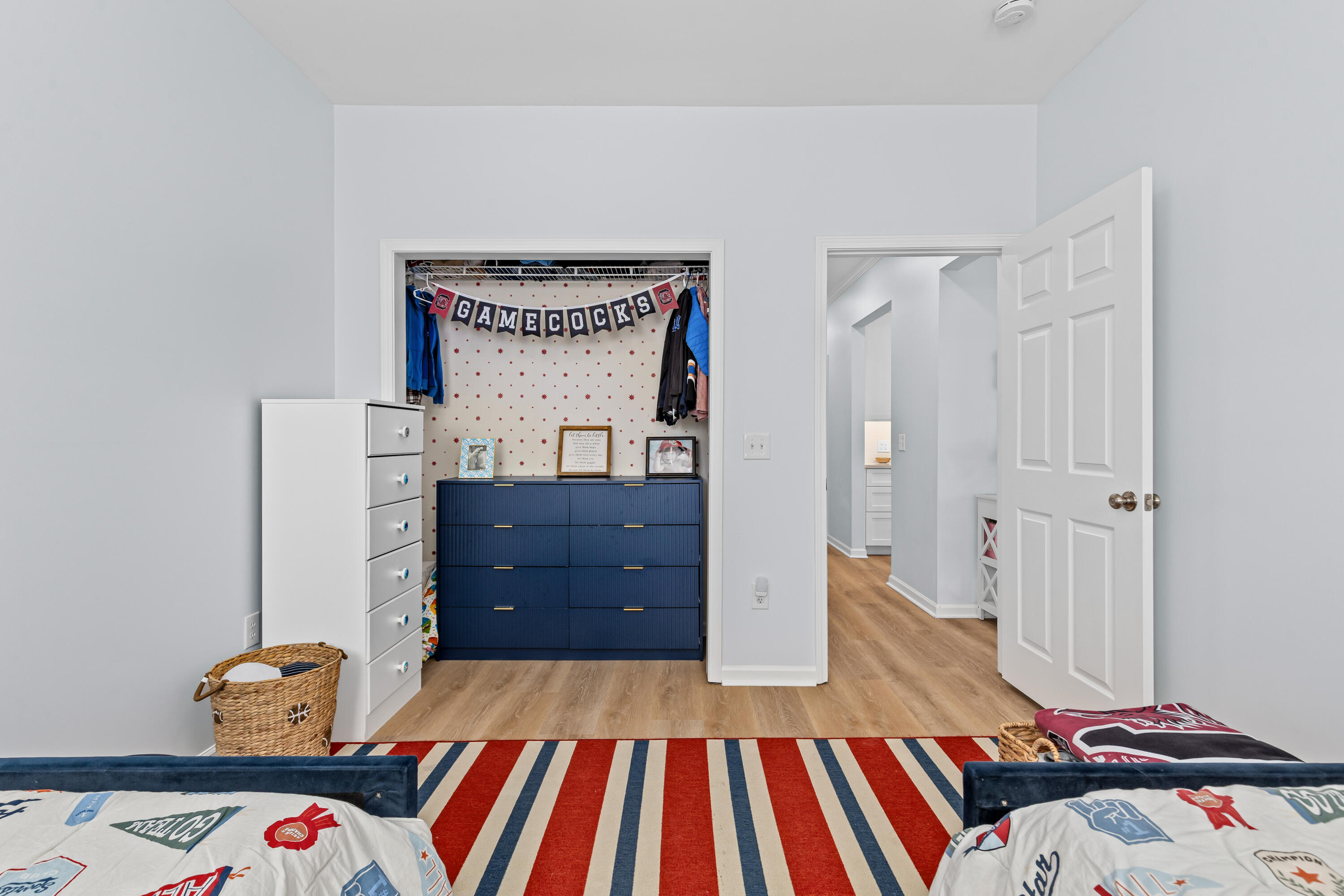 1225 Blakeway Street # 806