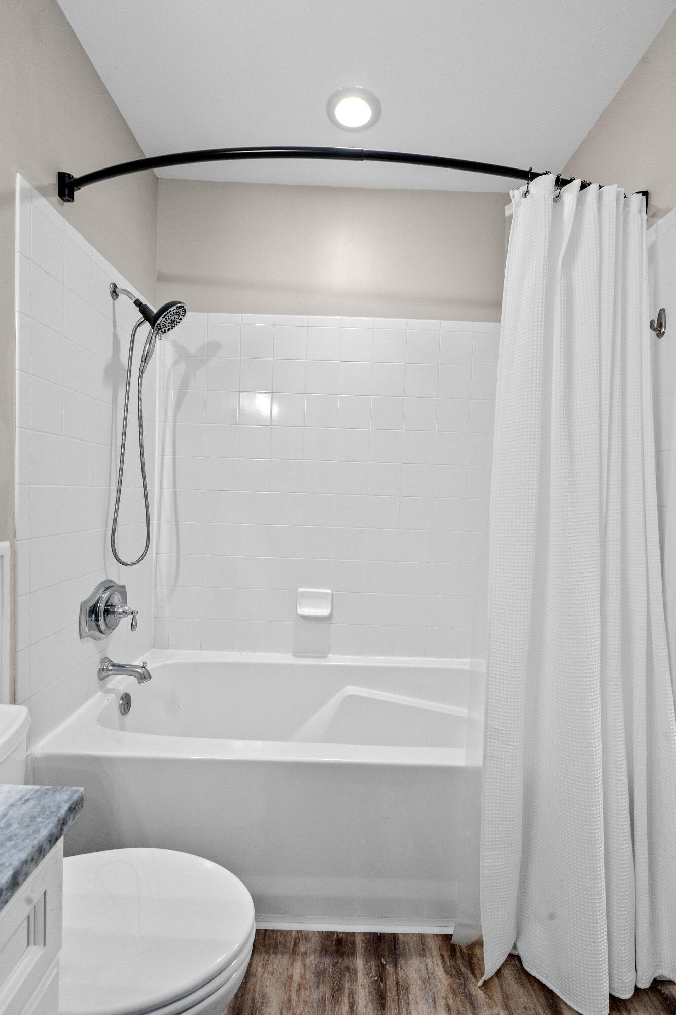 100 Bucksley Lane Unit 303