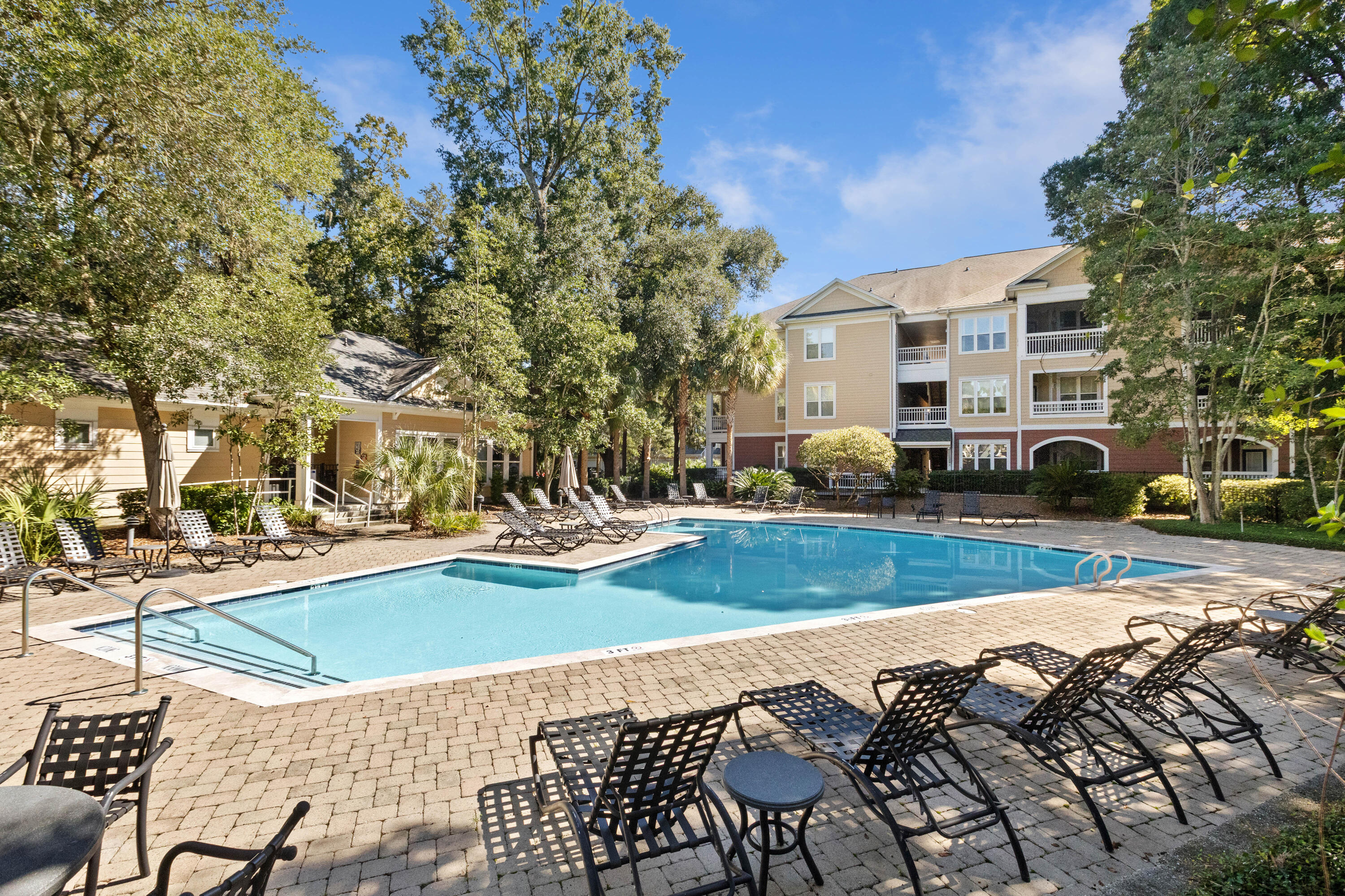 100 Bucksley Lane Unit 303