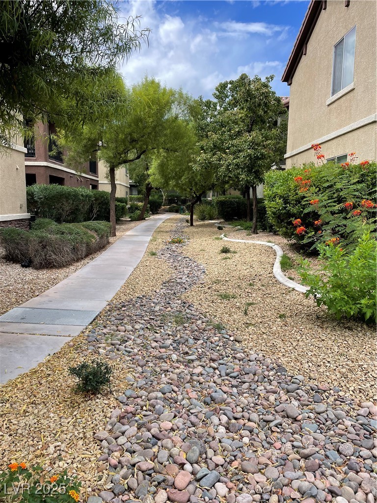 8324 West Charleston Boulevard 2039