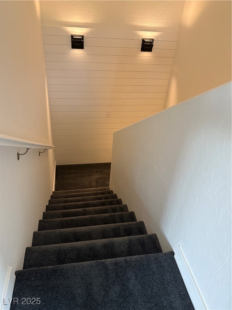 8324 West Charleston Boulevard 2039