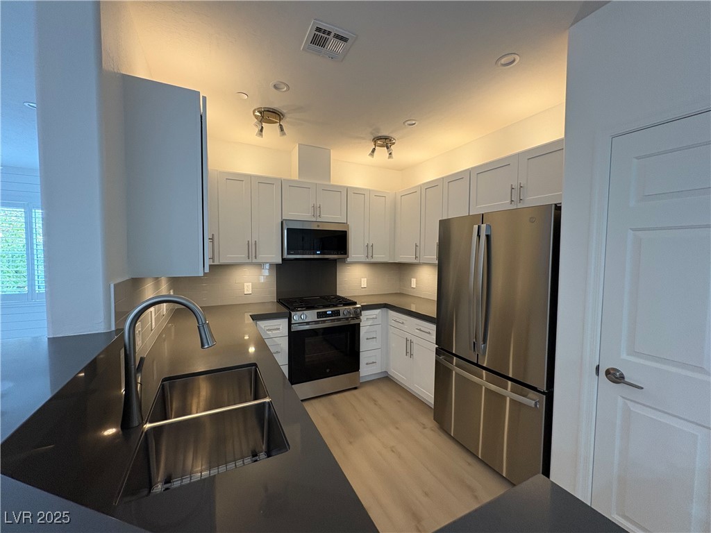 8324 West Charleston Boulevard 2039