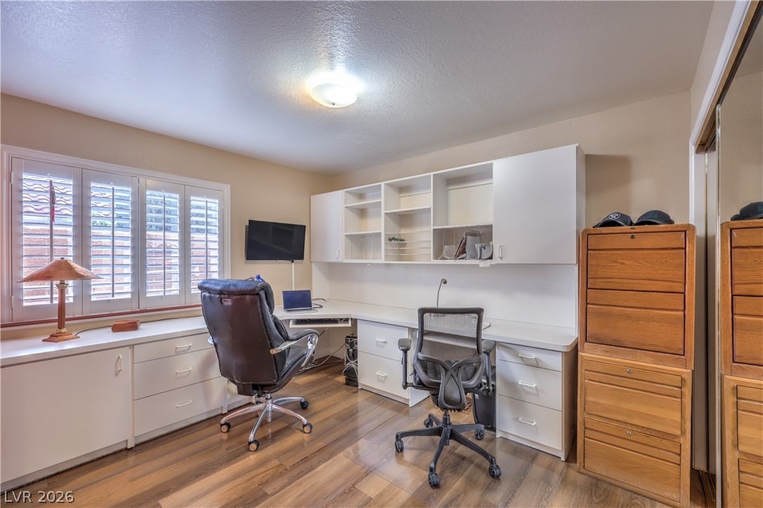 8197 Sedona Sunrise Drive