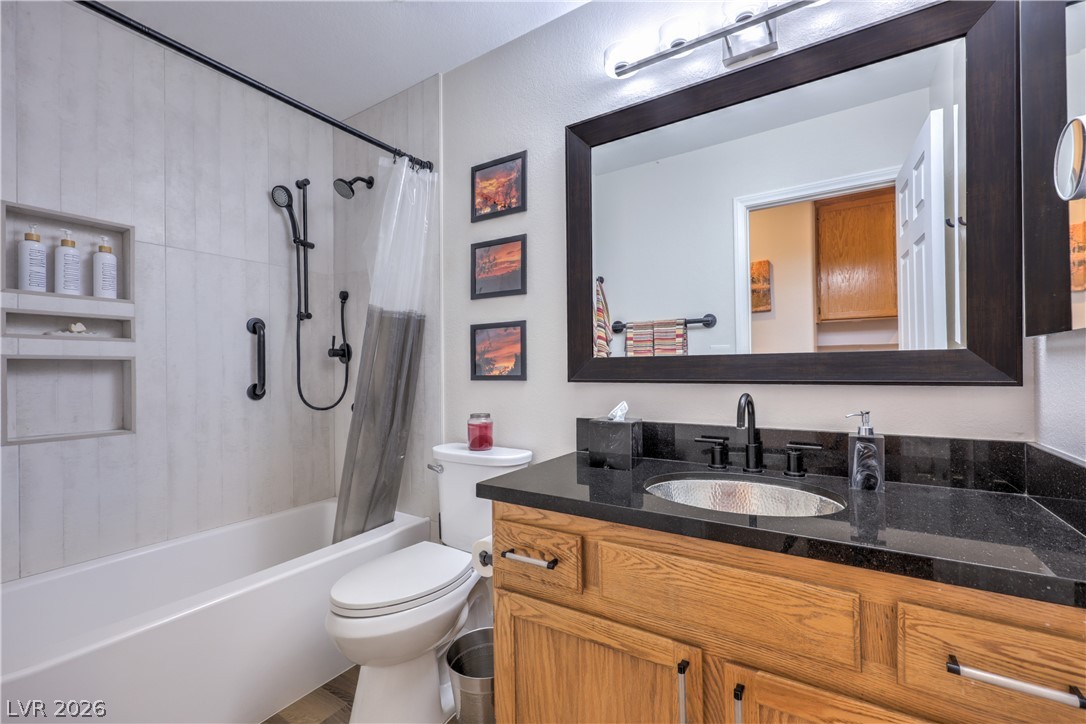 8197 Sedona Sunrise Drive