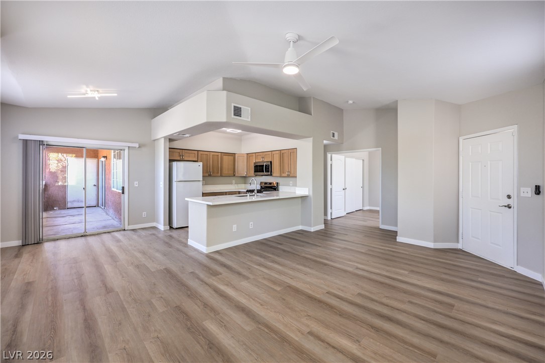 1509 Blackcombe Street 204