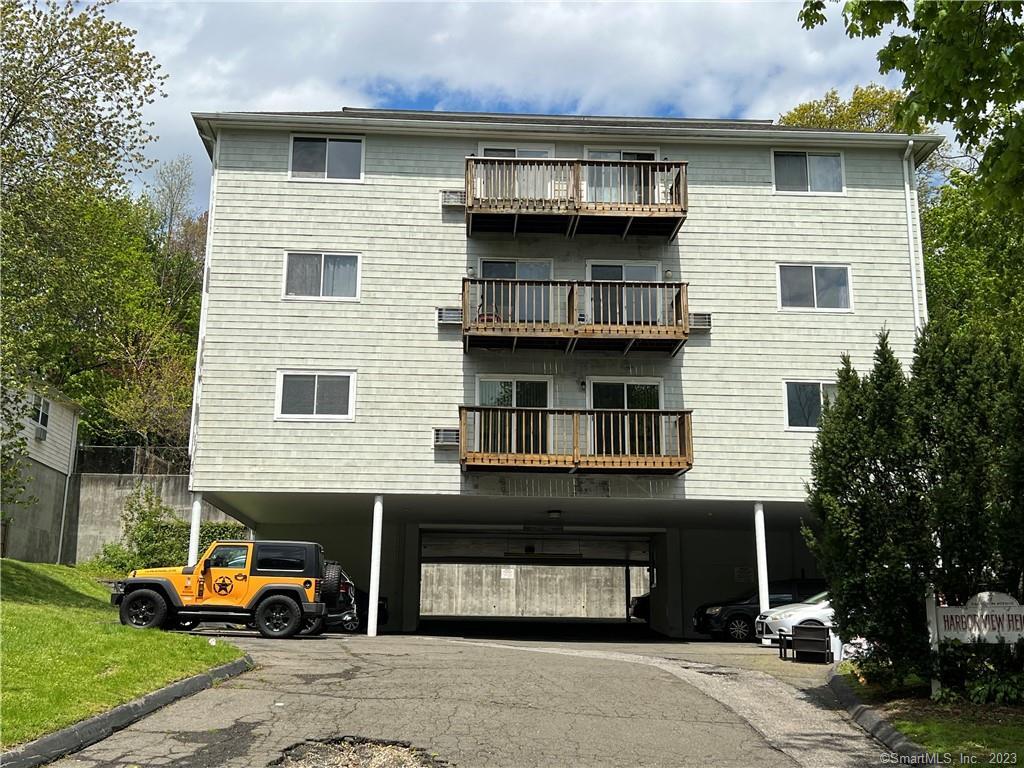 7 Hamilton Avenue 3-2