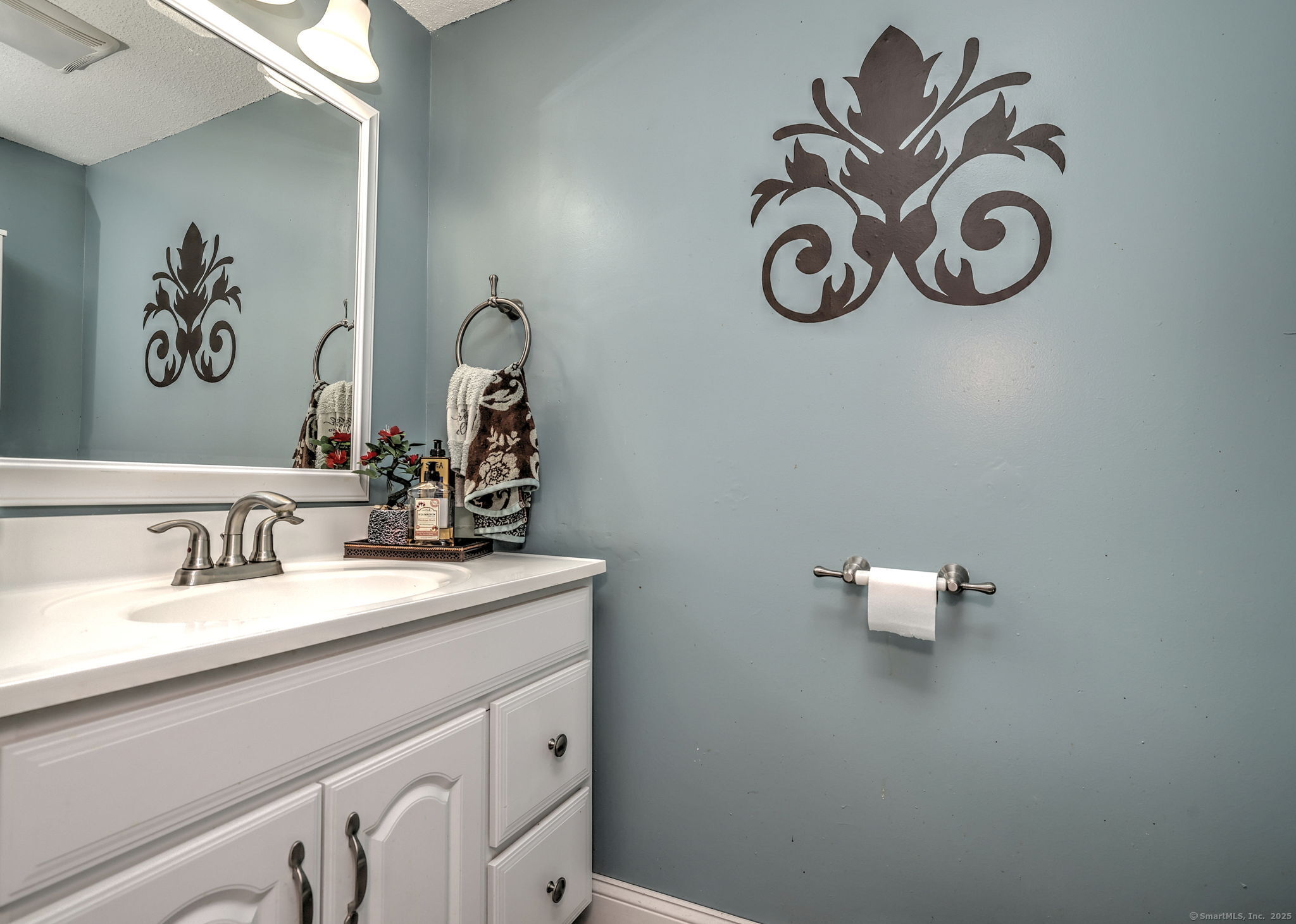 793 West Main Street APT E