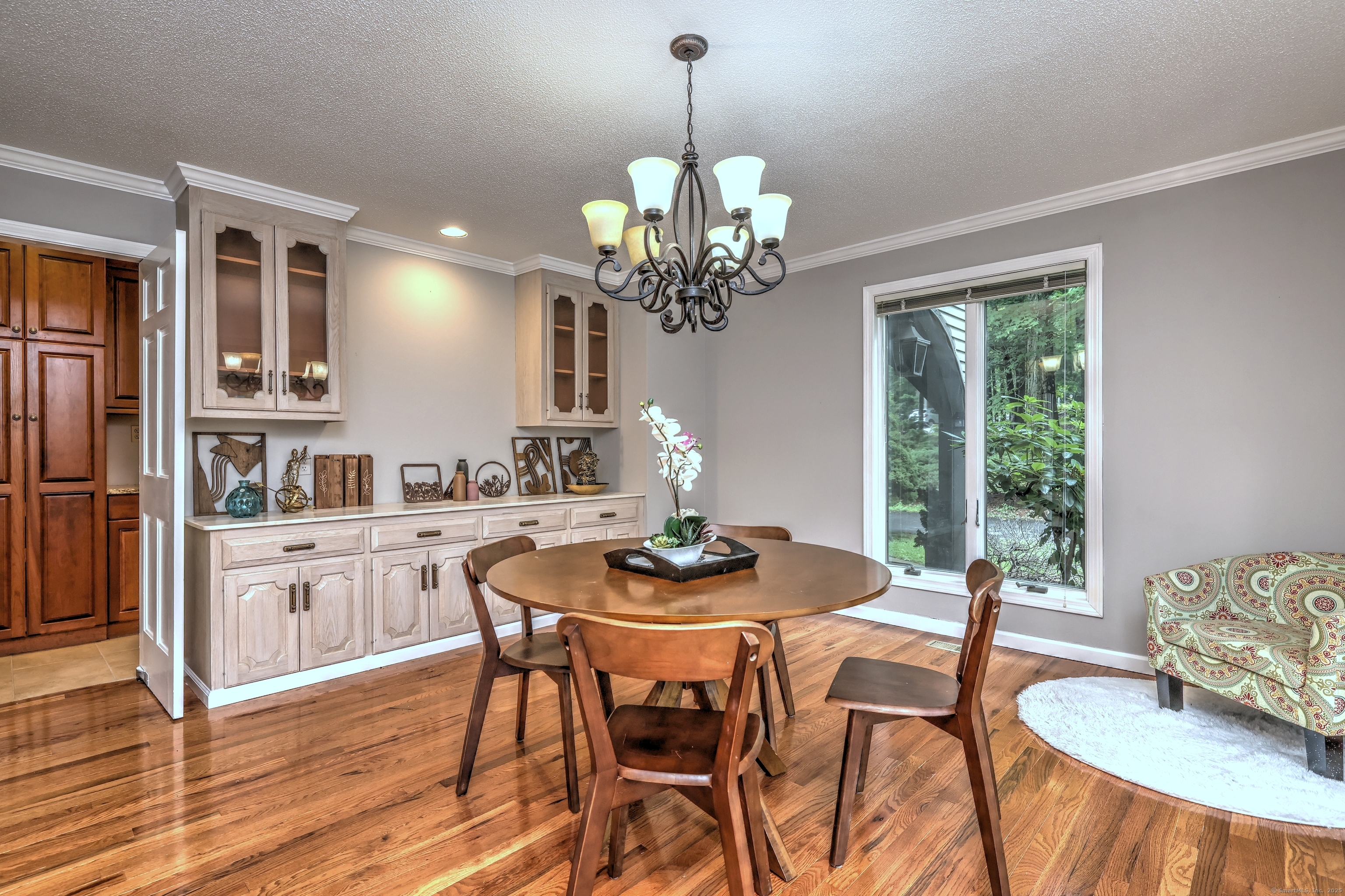 521 Overlook Road