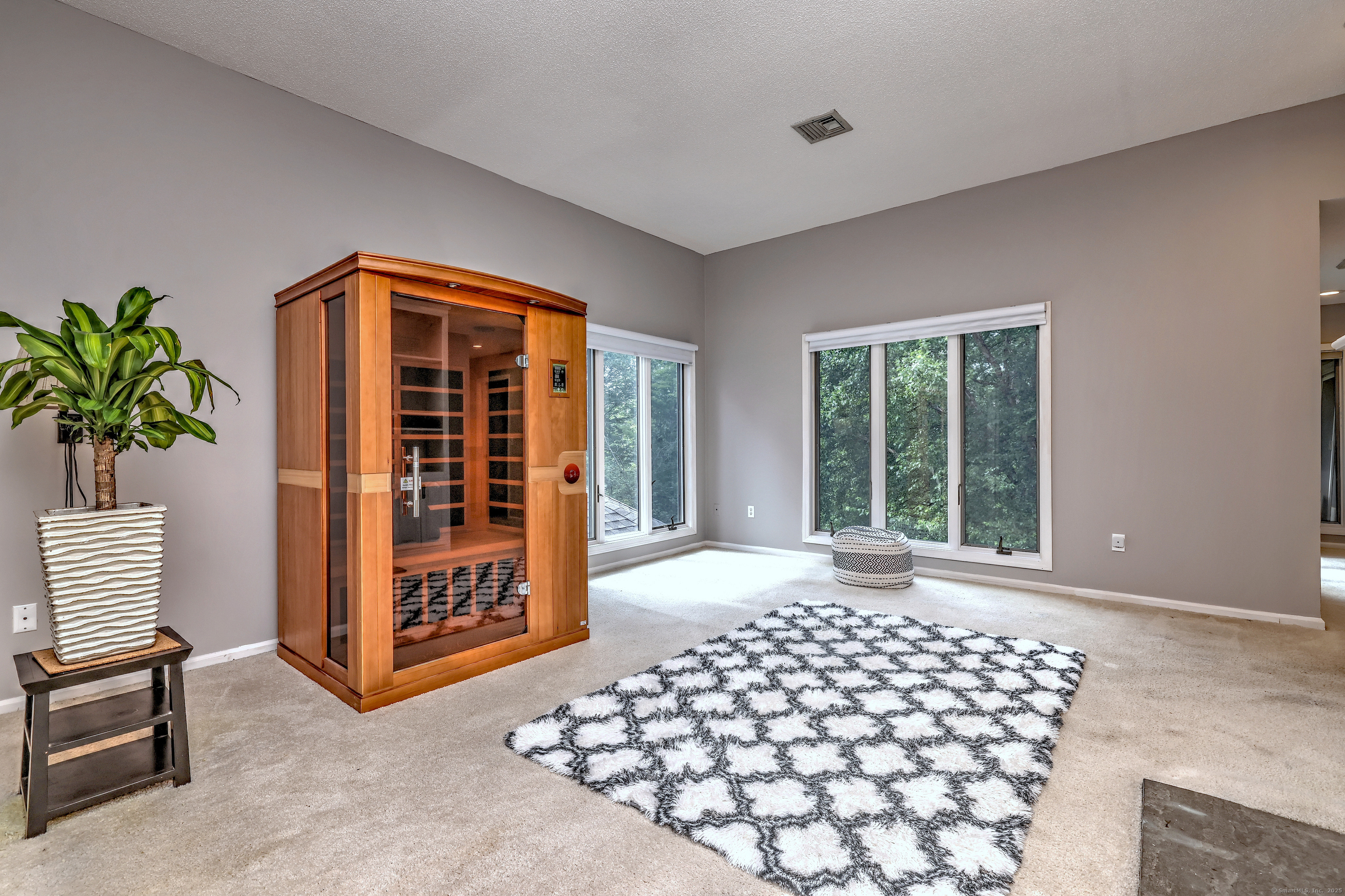 521 Overlook Road