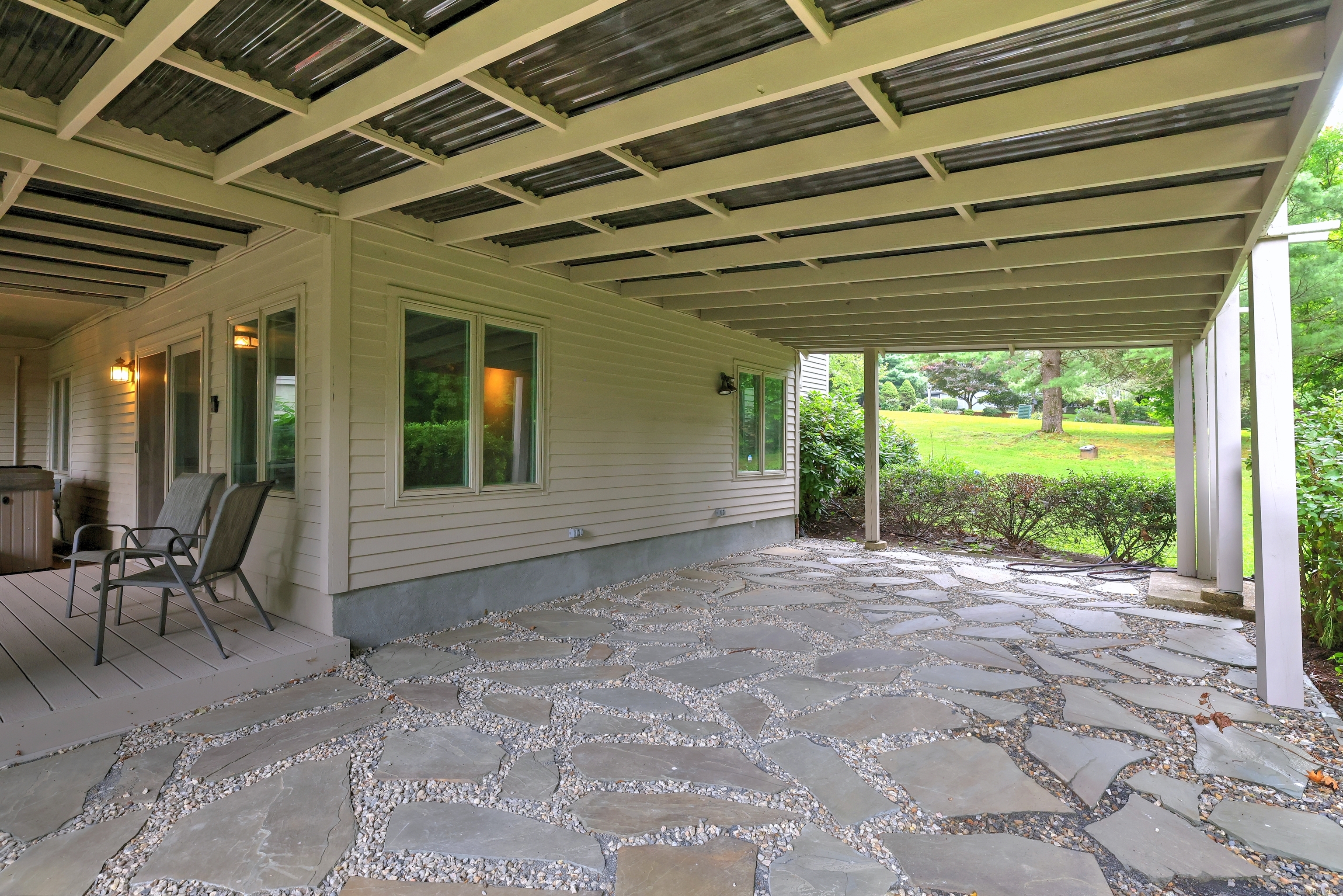 521 Overlook Road
