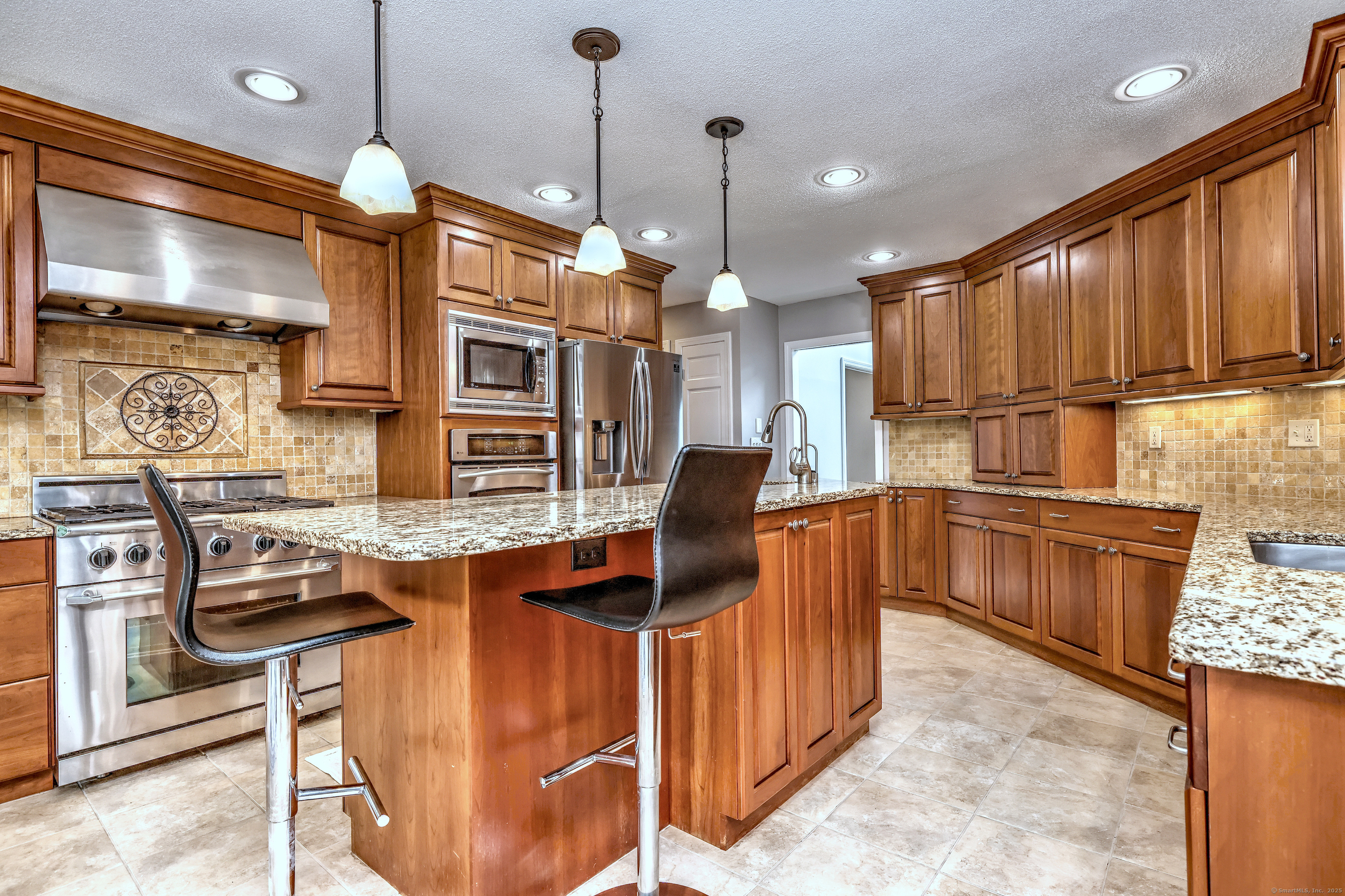 521 Overlook Road