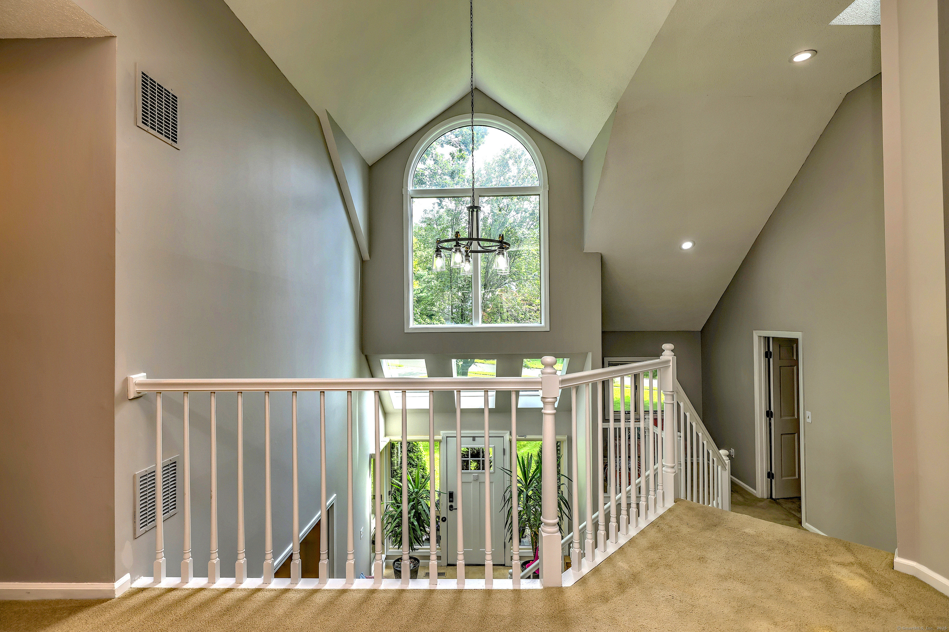 521 Overlook Road