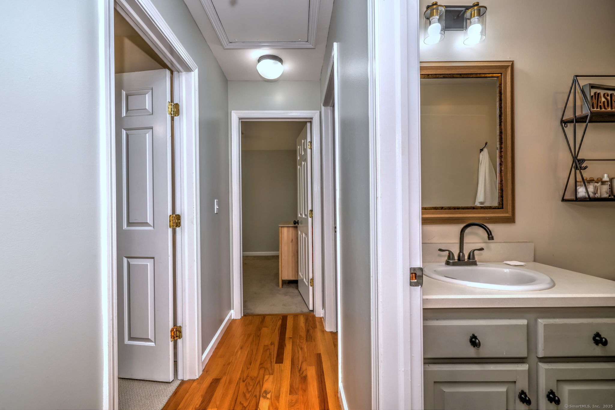28 Edgewood Avenue